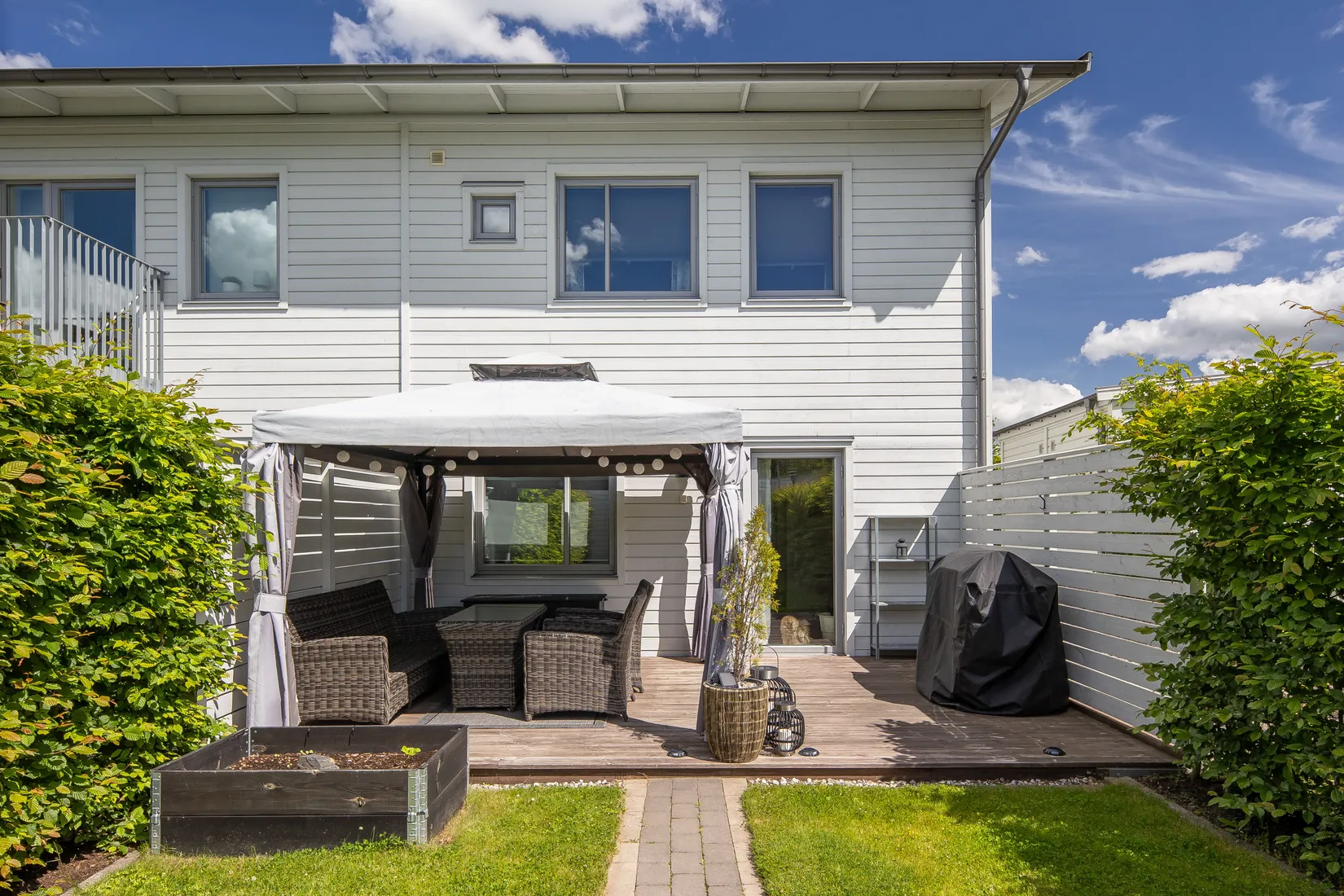Bostadsrätt, Radhus, Hägnadsgatan 17A, Trädgårdsstaden, Skövde
