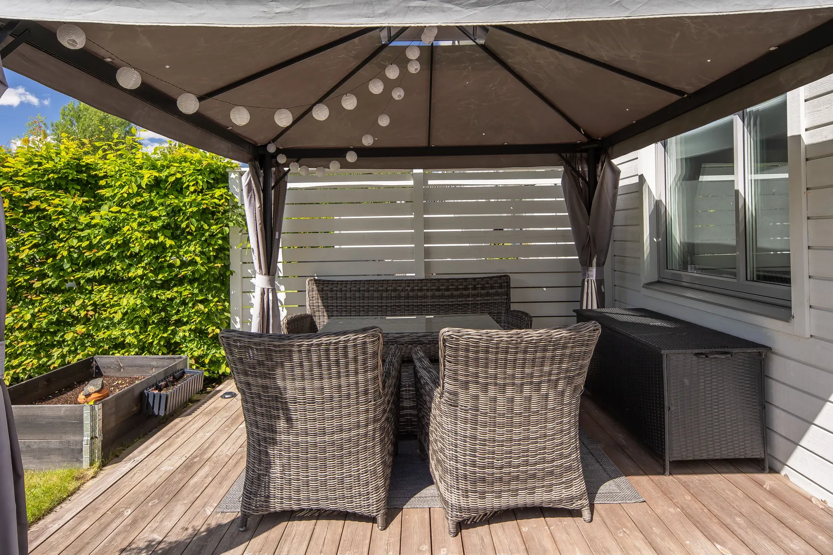 Bostadsrätt, Radhus, Hägnadsgatan 17A, Trädgårdsstaden, Skövde