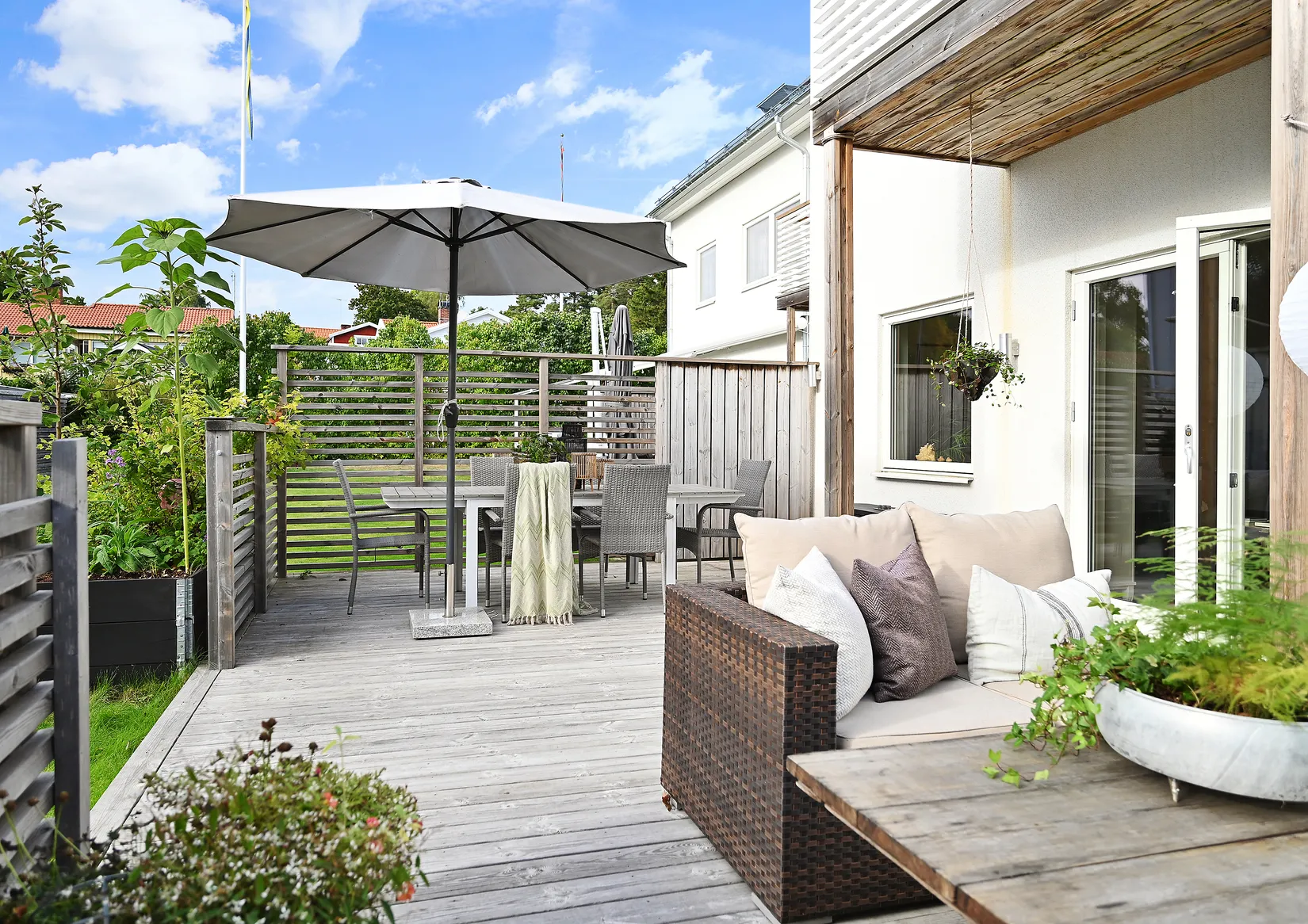 Bostadsrätt, Radhus, Tunavägen 27A, Österskär, Österåker