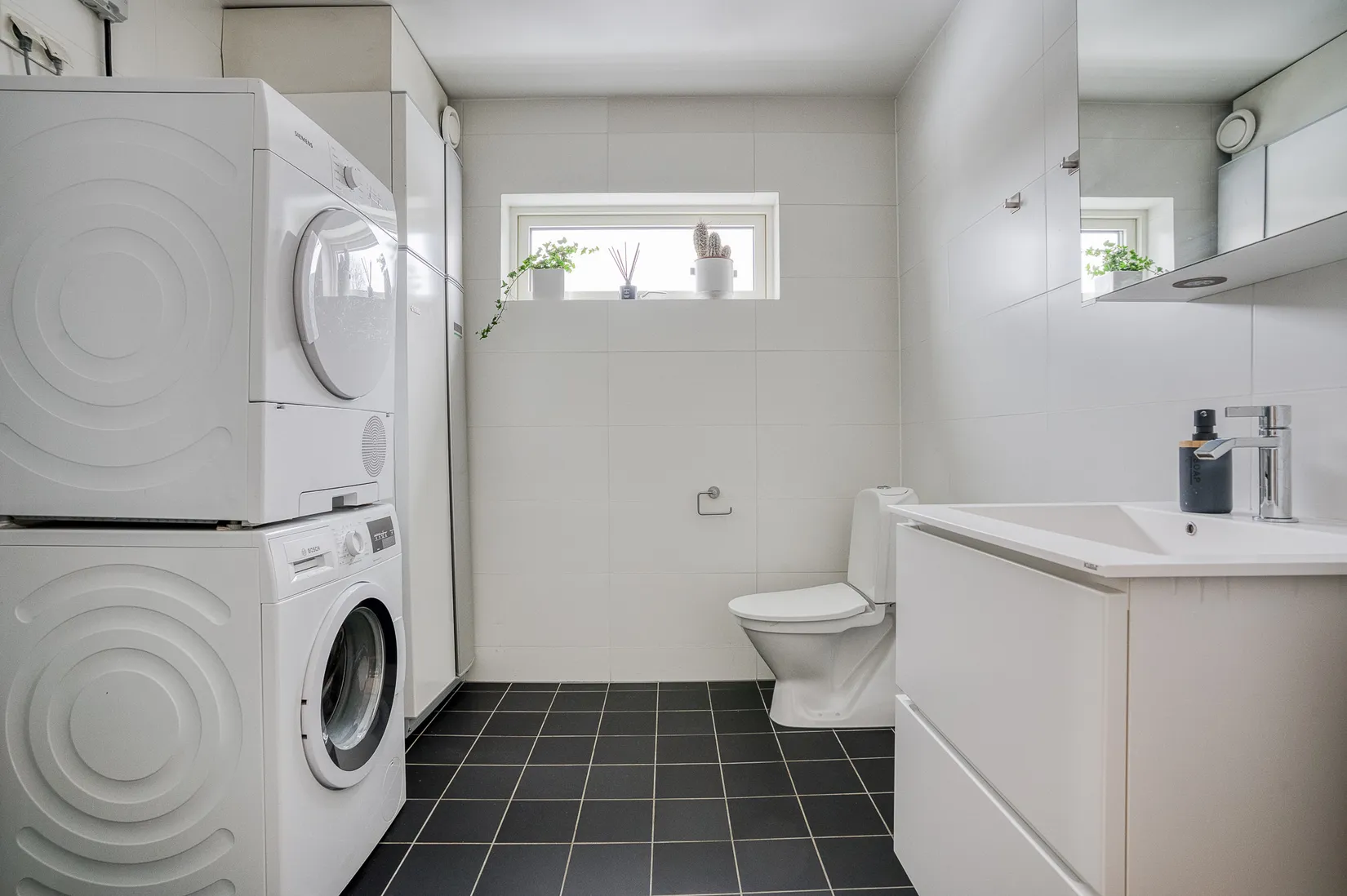 Bostadsrätt, Radhus, Tunavägen 27A, Österskär, Österåker