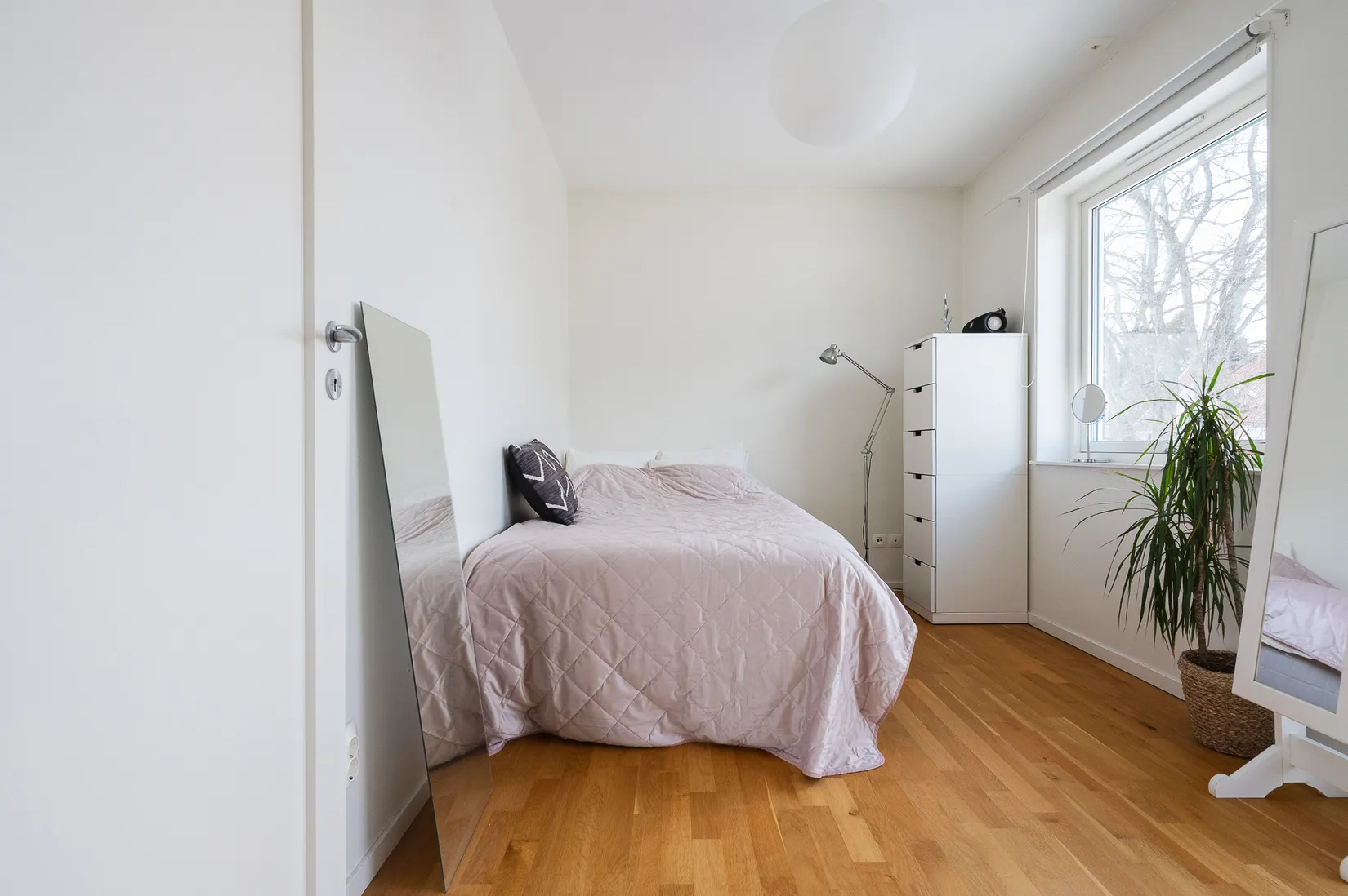 Bostadsrätt, Radhus, Tunavägen 27A, Österskär, Österåker