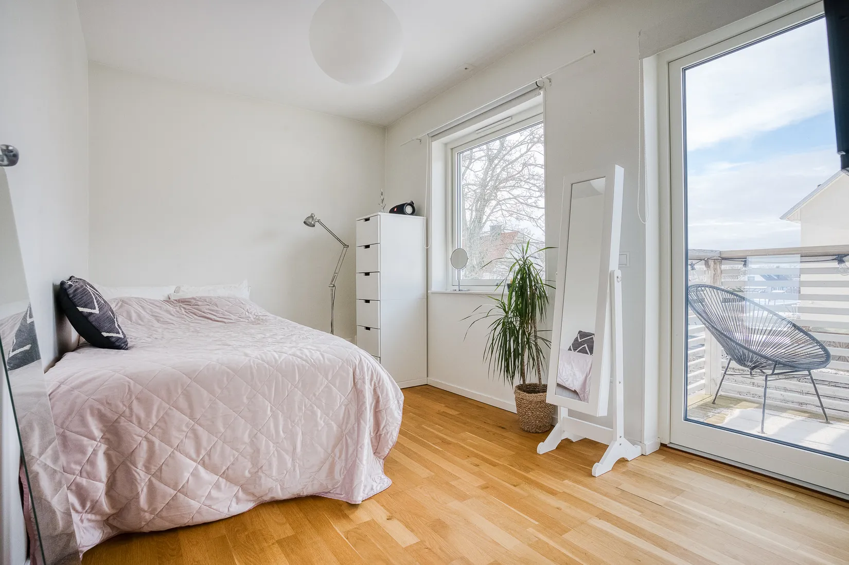 Bostadsrätt, Radhus, Tunavägen 27A, Österskär, Österåker