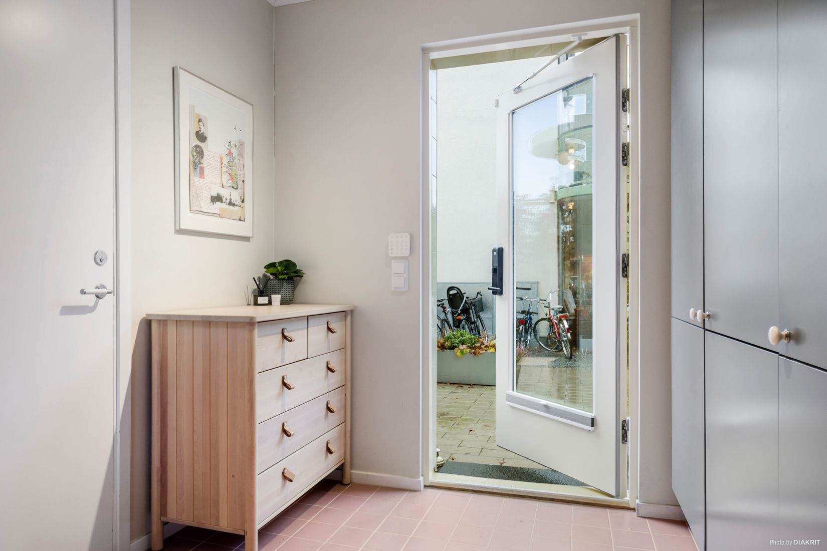 Bostadsrätt, Radhus, Wilhelm Kåges gata 30B, Porslinskvarteret, Värmdö