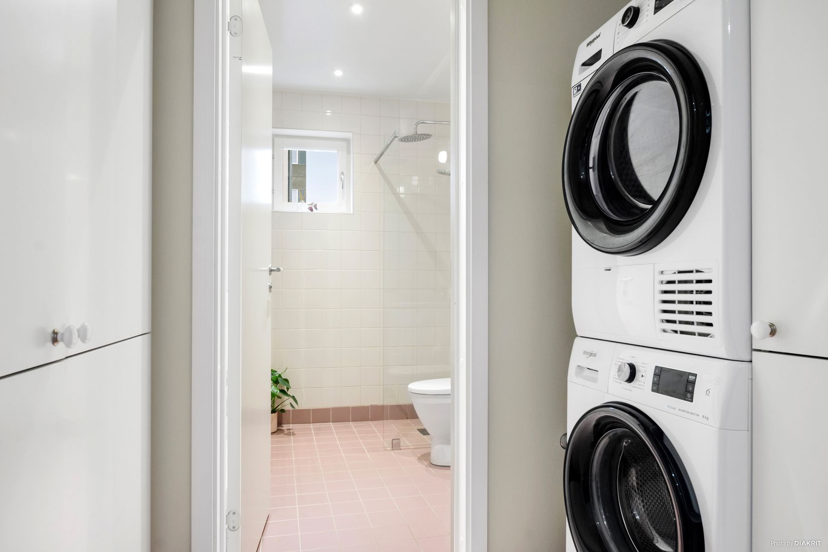 Bostadsrätt, Radhus, Wilhelm Kåges gata 30B, Porslinskvarteret, Värmdö