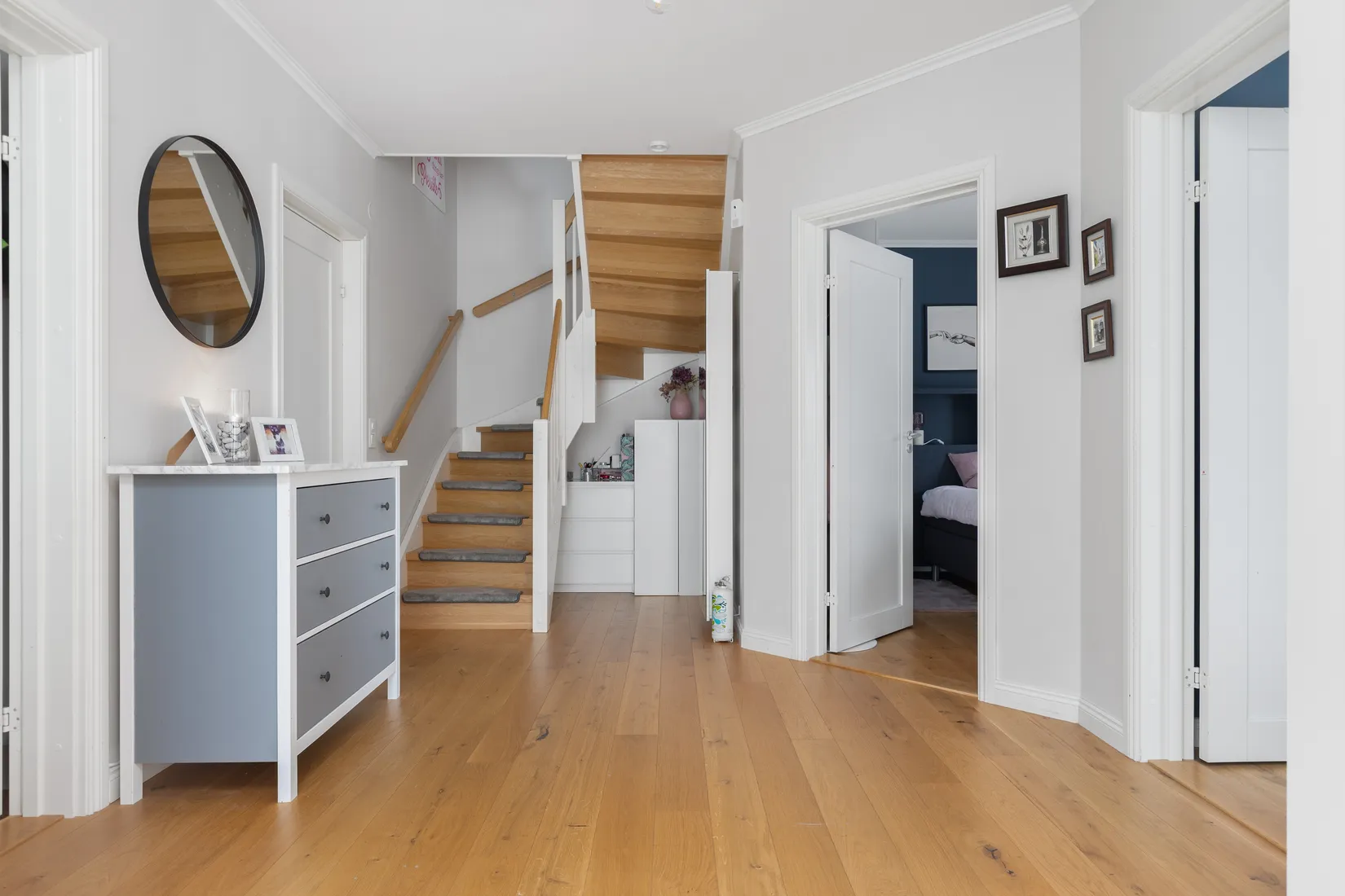 Bostadsrätt, Radhus, Örnklovägen 16A, Kolvik, Värmdö