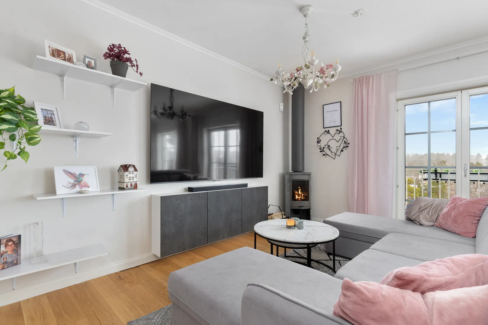 Bostadsrätt, Radhus, Örnklovägen 16A, Kolvik, Värmdö