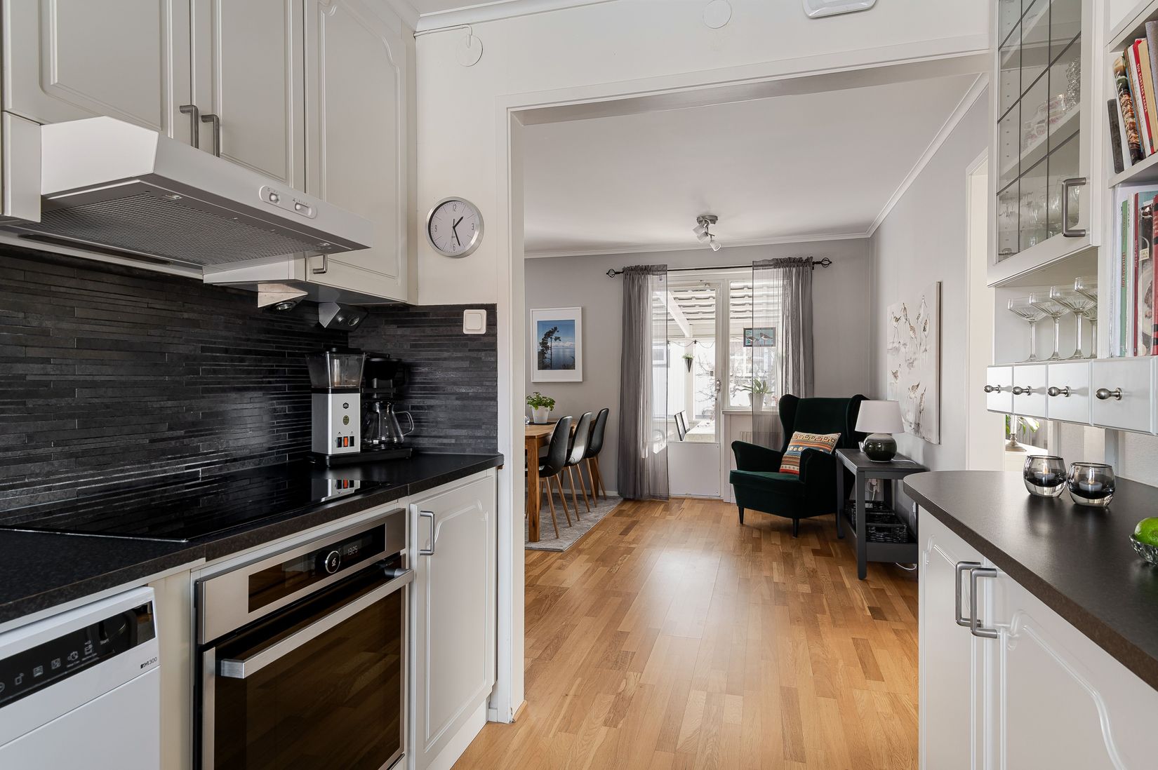 Villa, Poppelgatan 6, Lundby, Mjölby