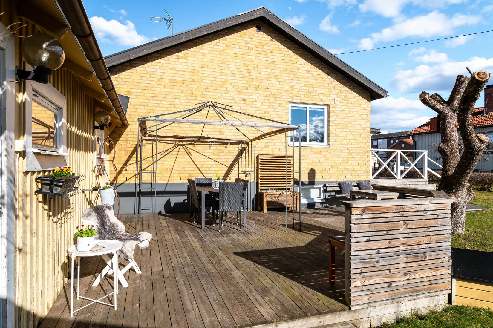 Villa, Poppelgatan 6, Lundby, Mjölby