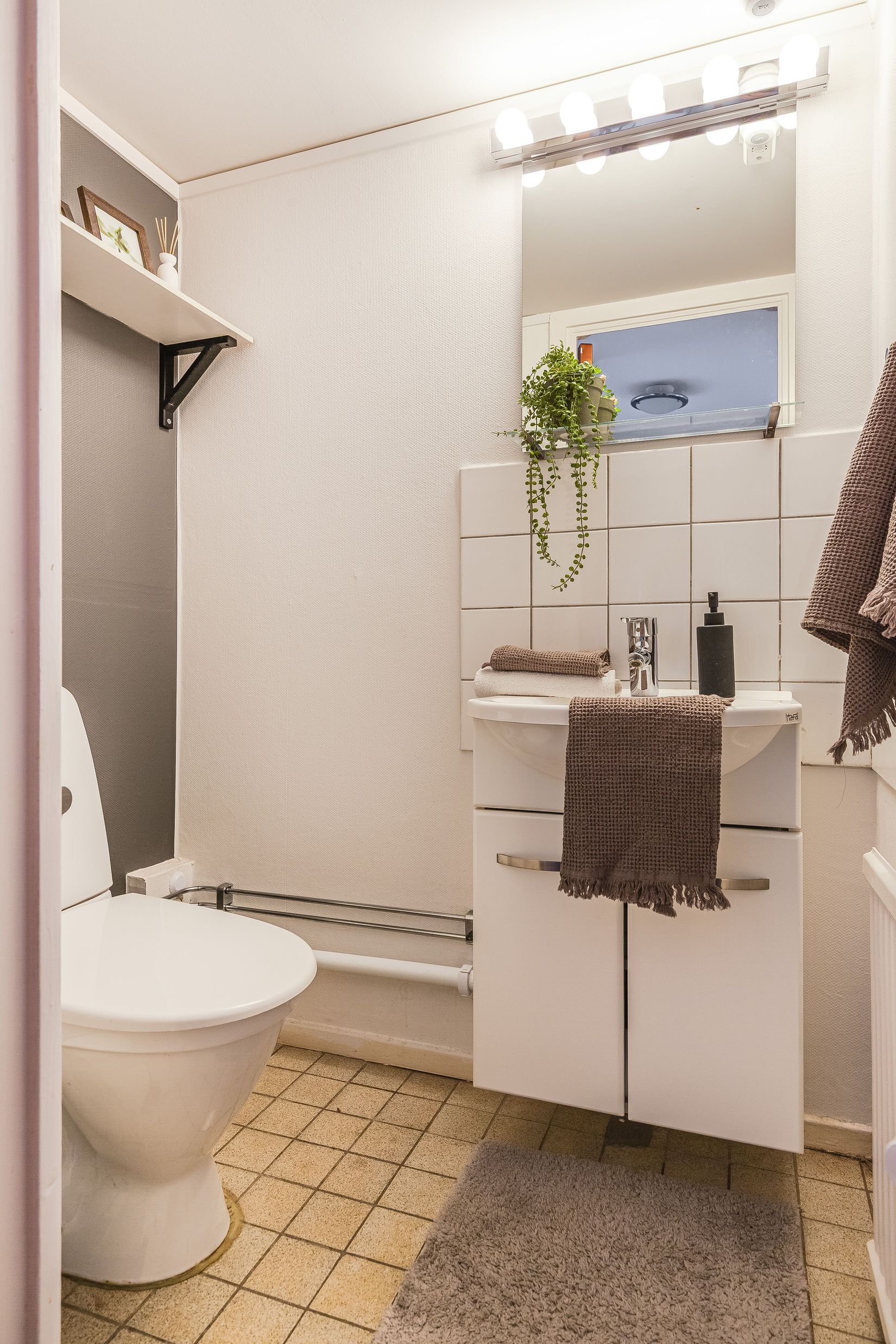 Bostadsrätt, Radhus, Nyponvägen 1J, Fridhem, Gävle