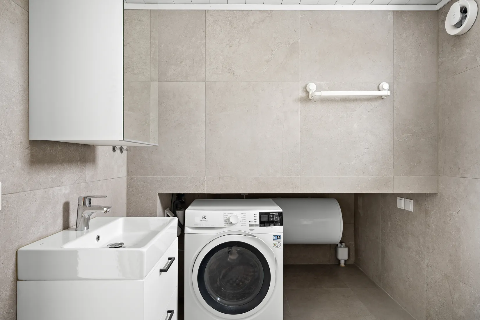 Bostadsrätt, Vallviksvägen 38, Färingsö Stenhamra, Ekerö