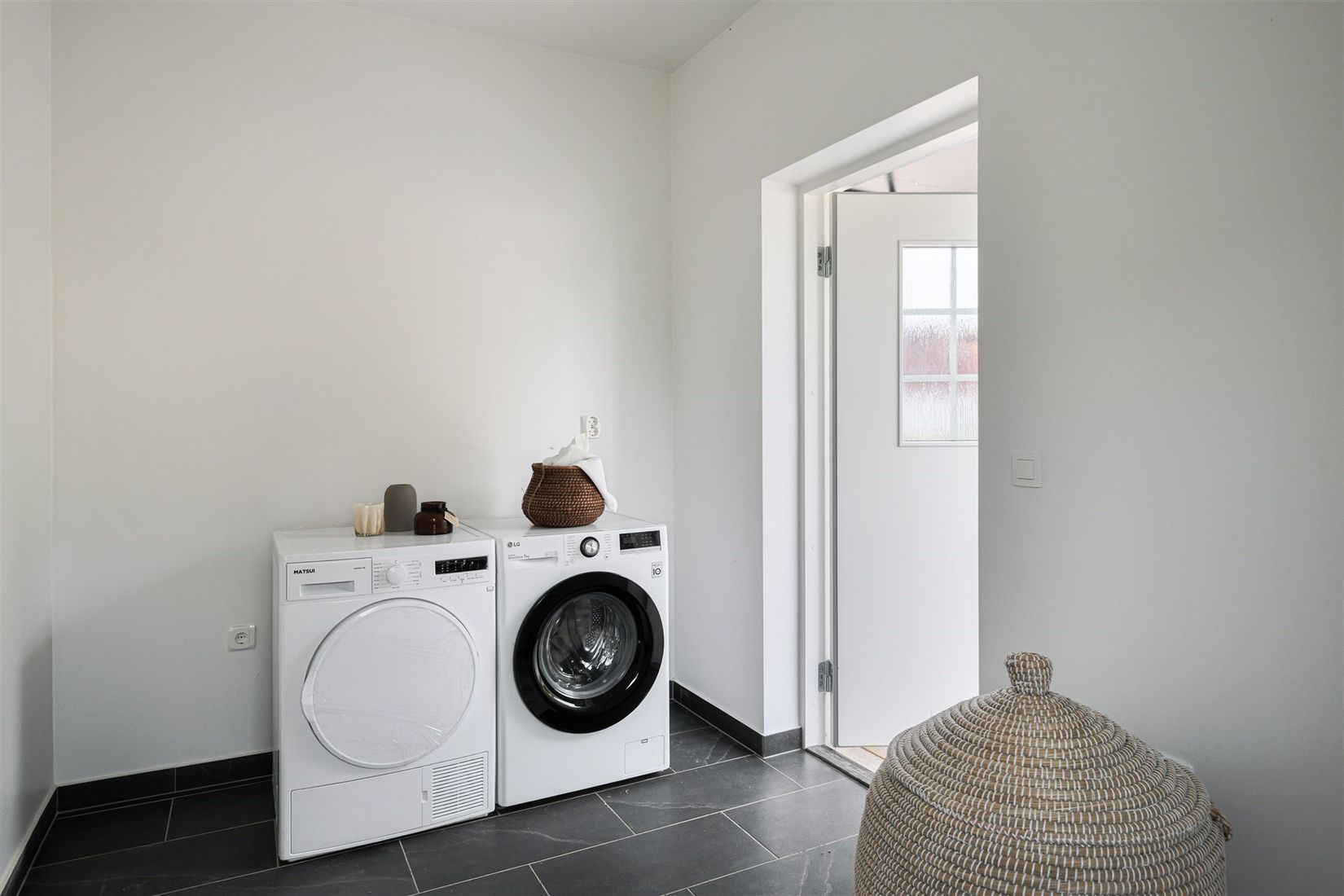 Villa, Lyckovägen 11, Torestorp, Mark