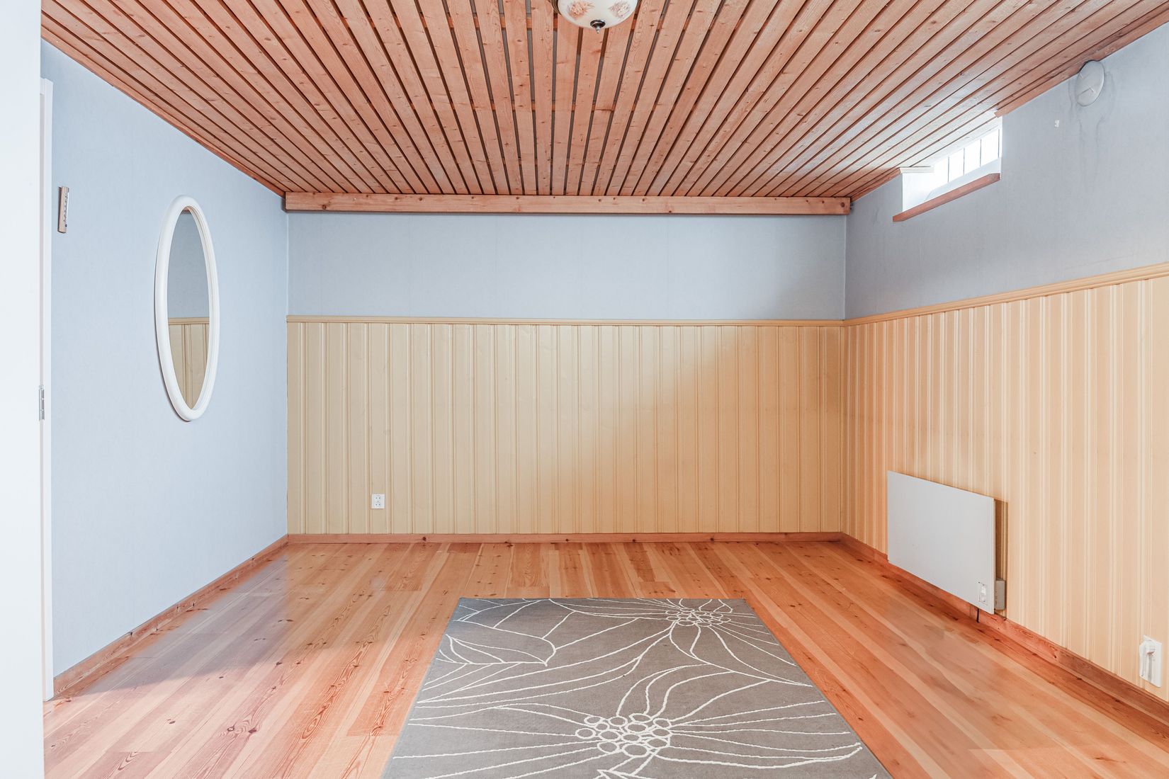 Villa, Radhus, Rödstaringen 42A, Sollefteå