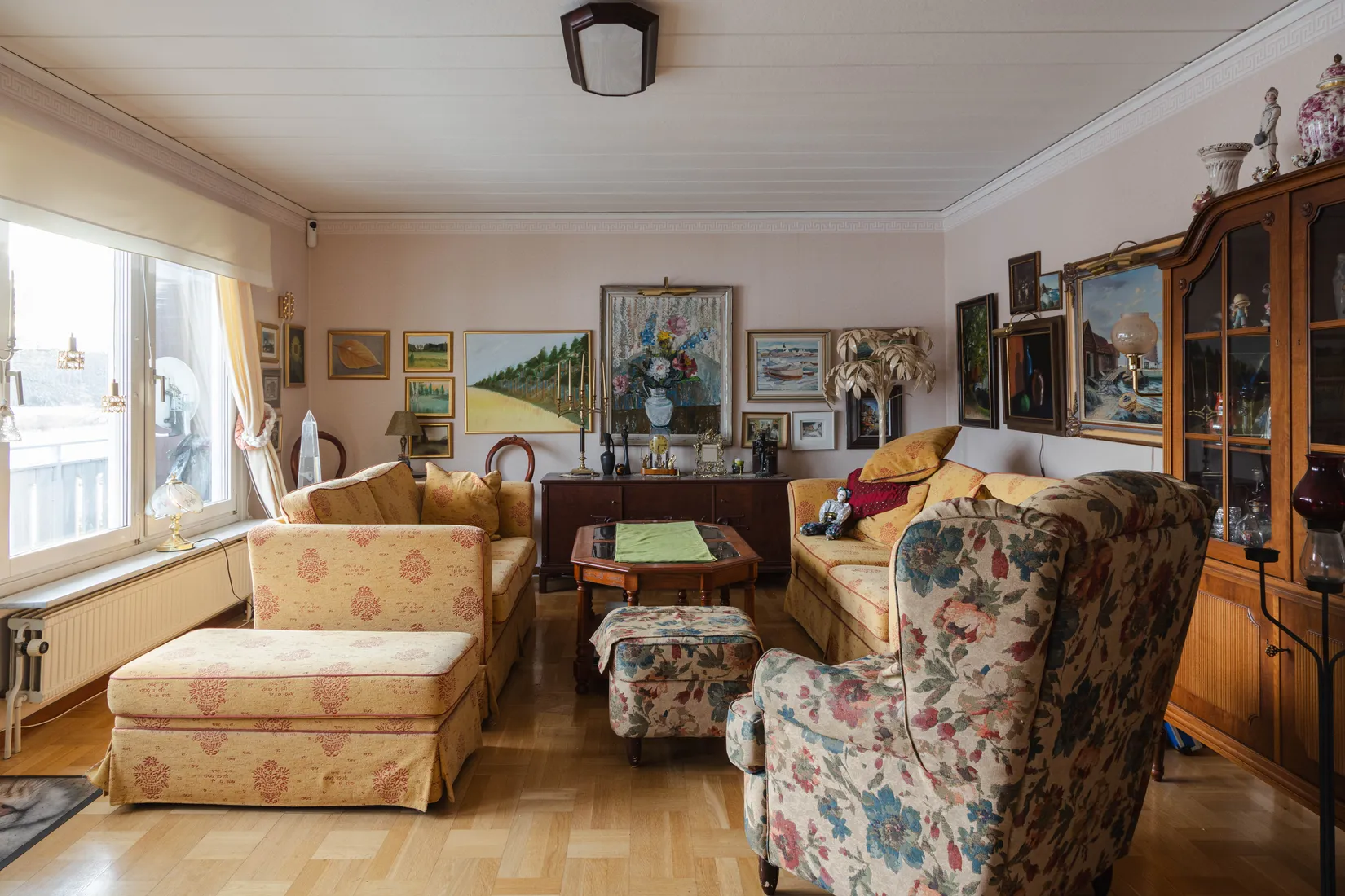 Radhus, Bynäsvägen 22D, Mesta, Eskilstuna