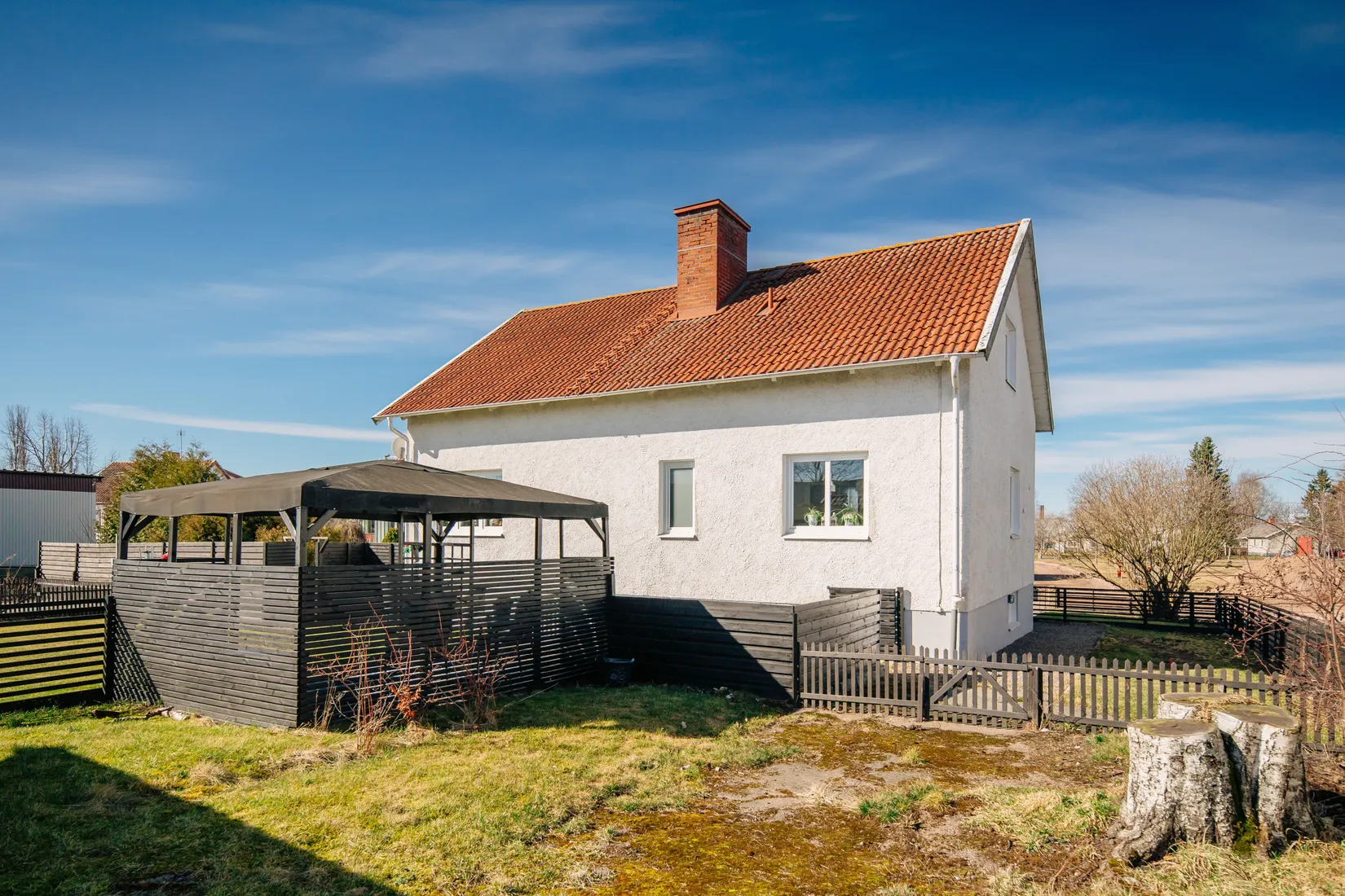 Villa, Vadsbogatan 17, Töreboda