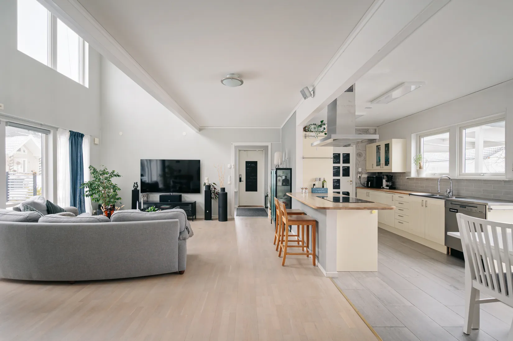 Villa, Dagsverkarvägen 22, Österhagen - Bro, Upplands-Bro