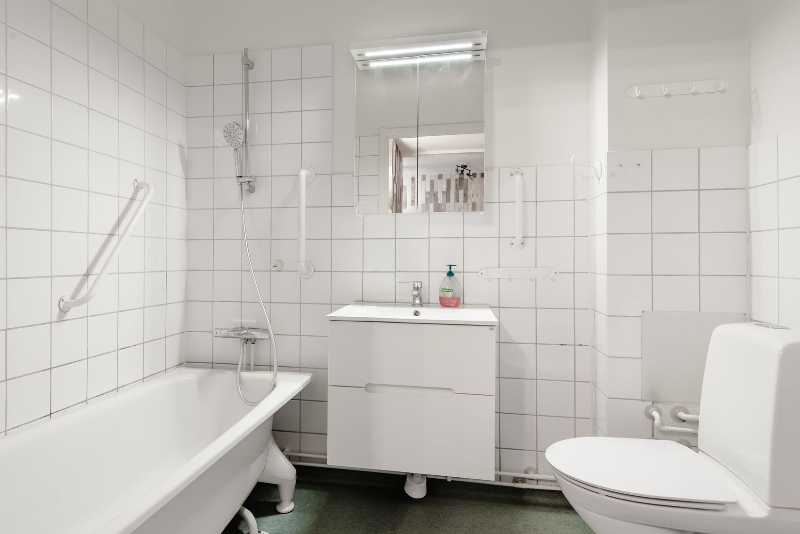 Bostadsrätt, Gribbylunds Torg 1A, Gribbylund, Täby