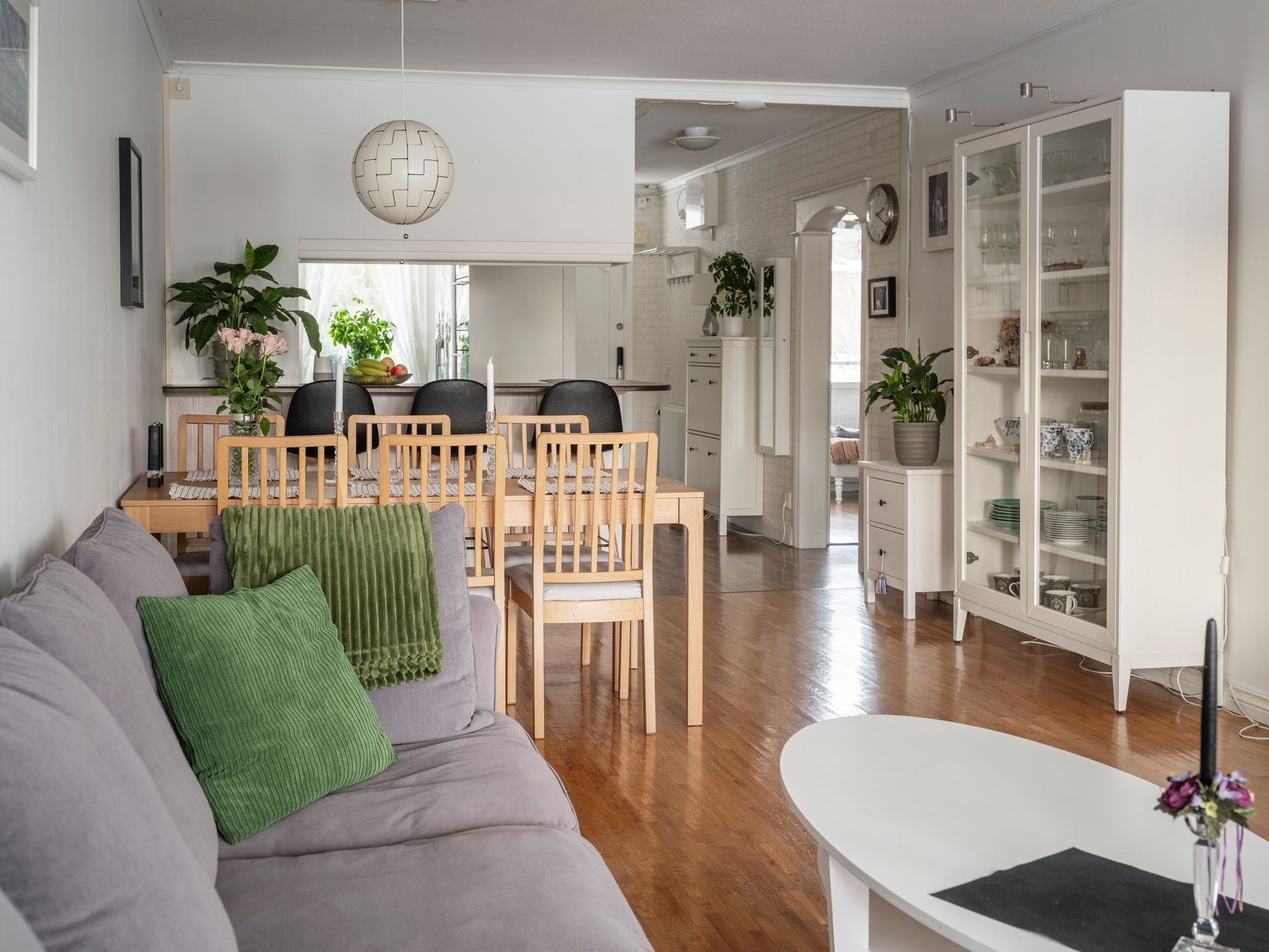 Bostadsrätt, Lomvägen 607, Kärrdal, Sollentuna