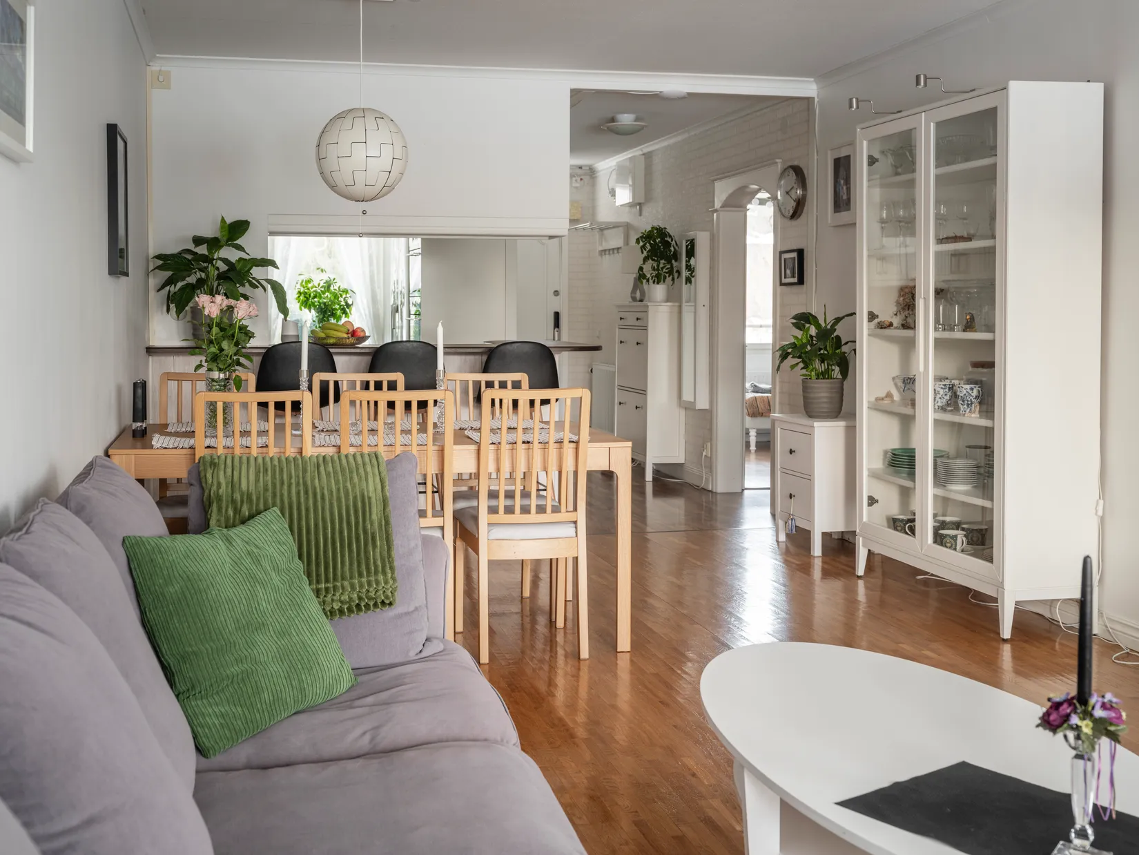 Bostadsrätt, Lomvägen 607, Kärrdal, Sollentuna