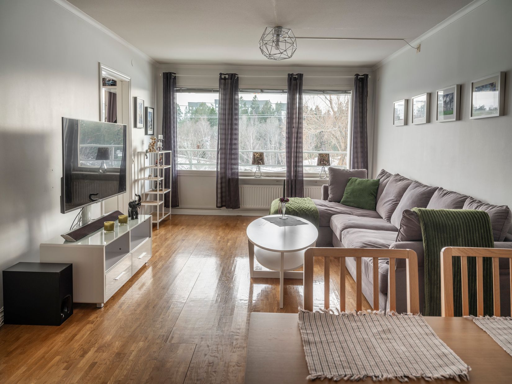 Bostadsrätt, Lomvägen 607, Kärrdal, Sollentuna