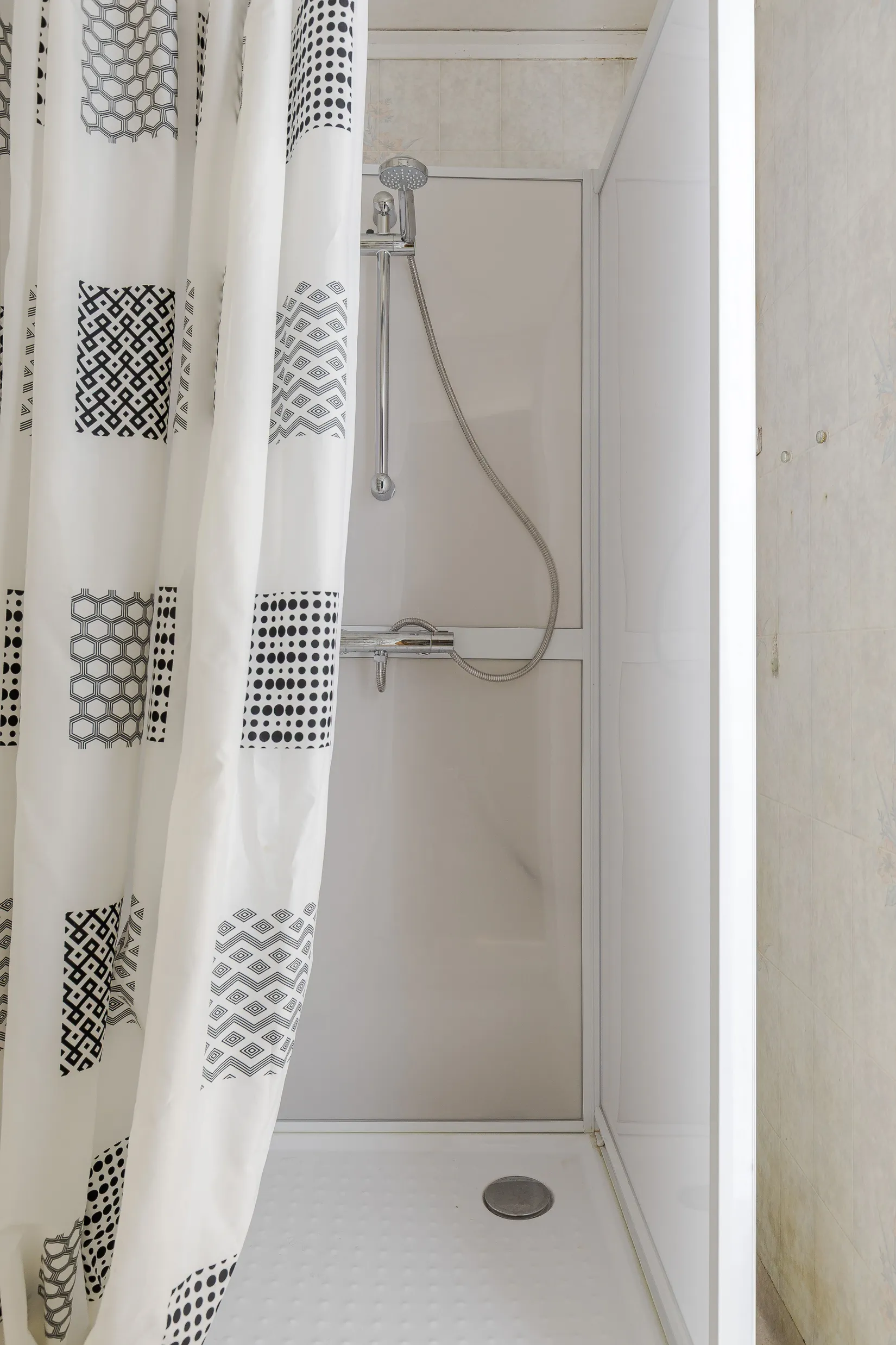 Villa, Södra Sjömossegatan 9, Kisa, Kinda