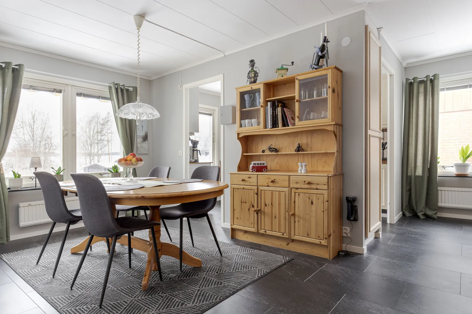 Villa, Södra Sjömossegatan 9, Kisa, Kinda