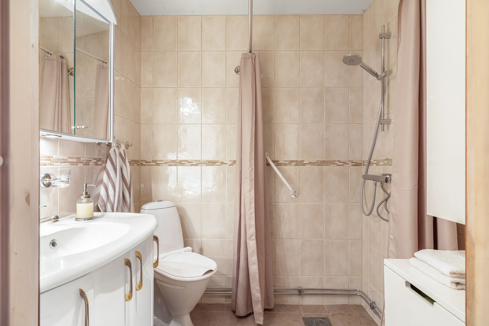 Radhus, Bönvägen 3, Kungsbacka