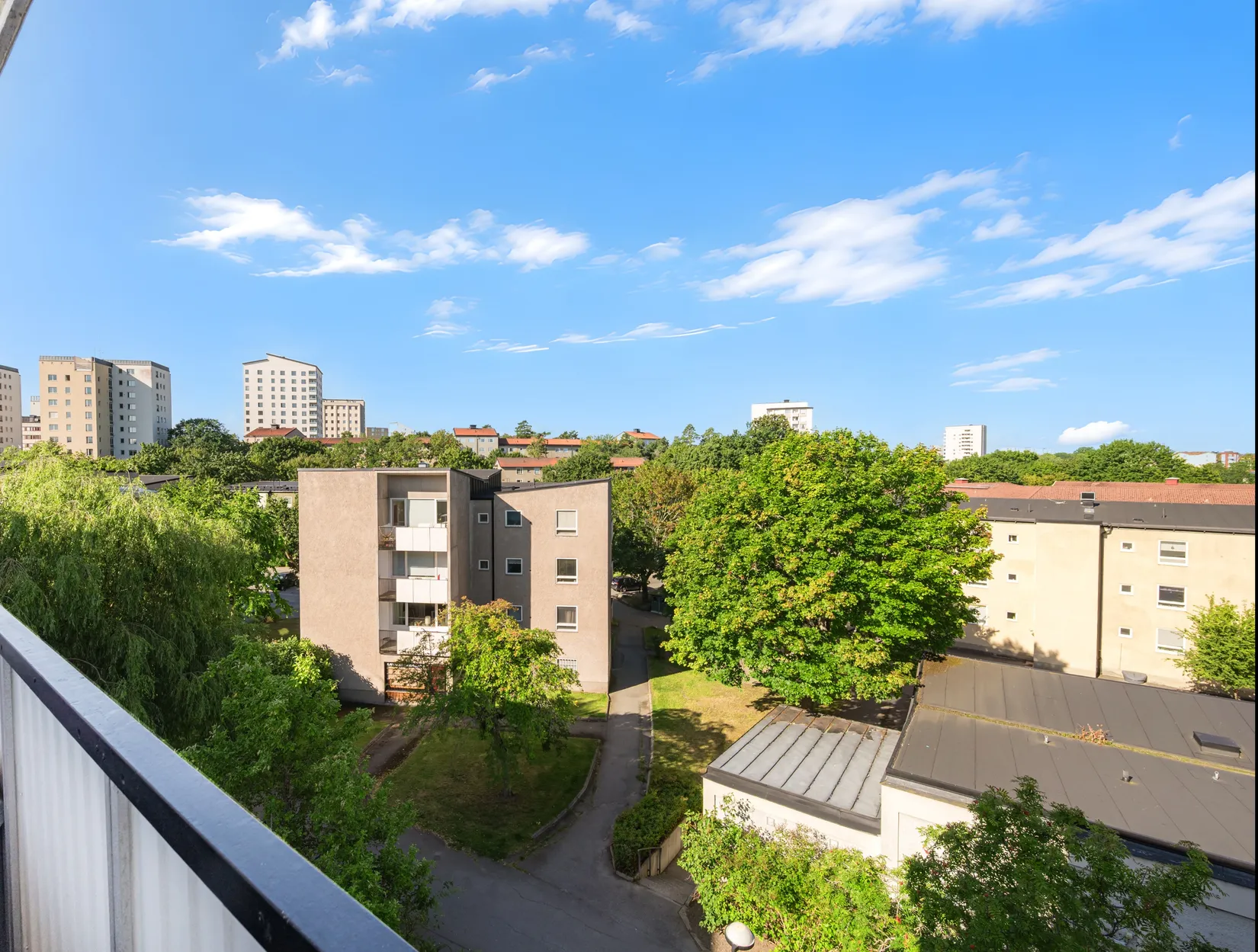 Bostadsrätt, Mörsilsgatan 8, Vällingby Centrum, Stockholm