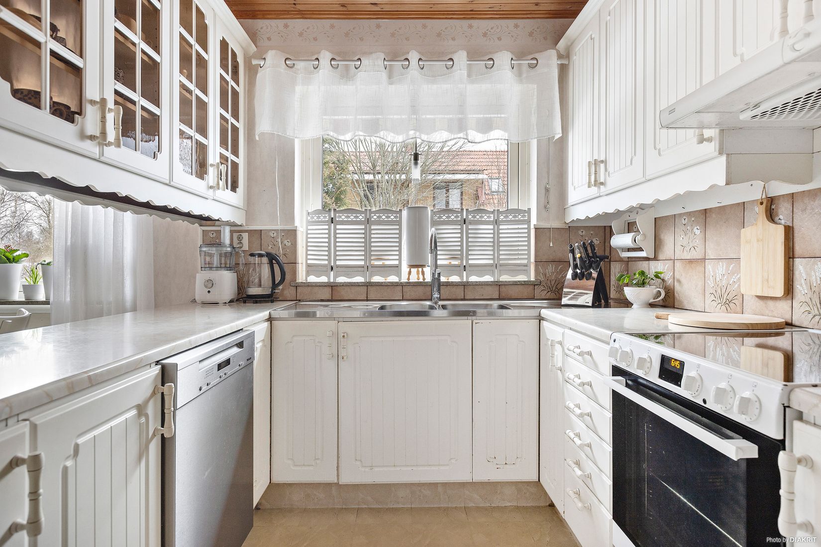 Villa, Dammvägen 10, Gamla Hjärsta, Örebro