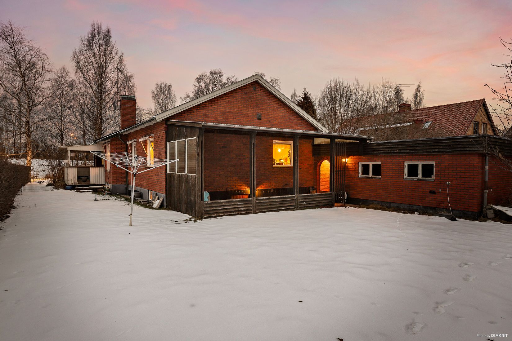 Villa, Dammvägen 10, Gamla Hjärsta, Örebro
