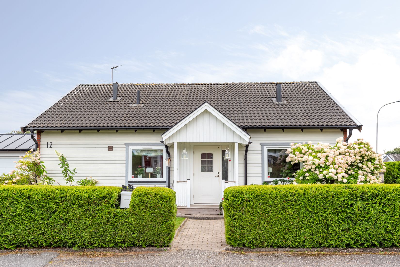 Villa, Vinbärsgatan 12, Nya Hjärsta, Örebro