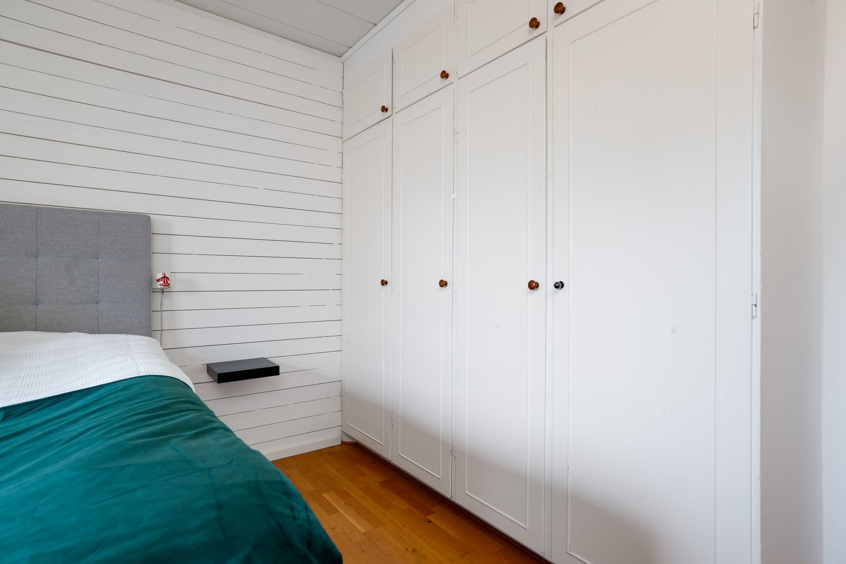 Villa, Vinbärsgatan 12, Nya Hjärsta, Örebro