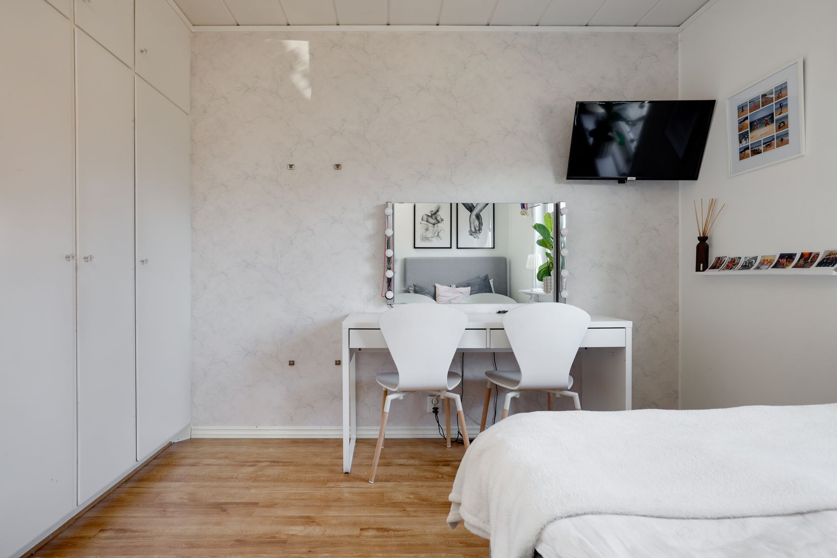 Villa, Vinbärsgatan 12, Nya Hjärsta, Örebro