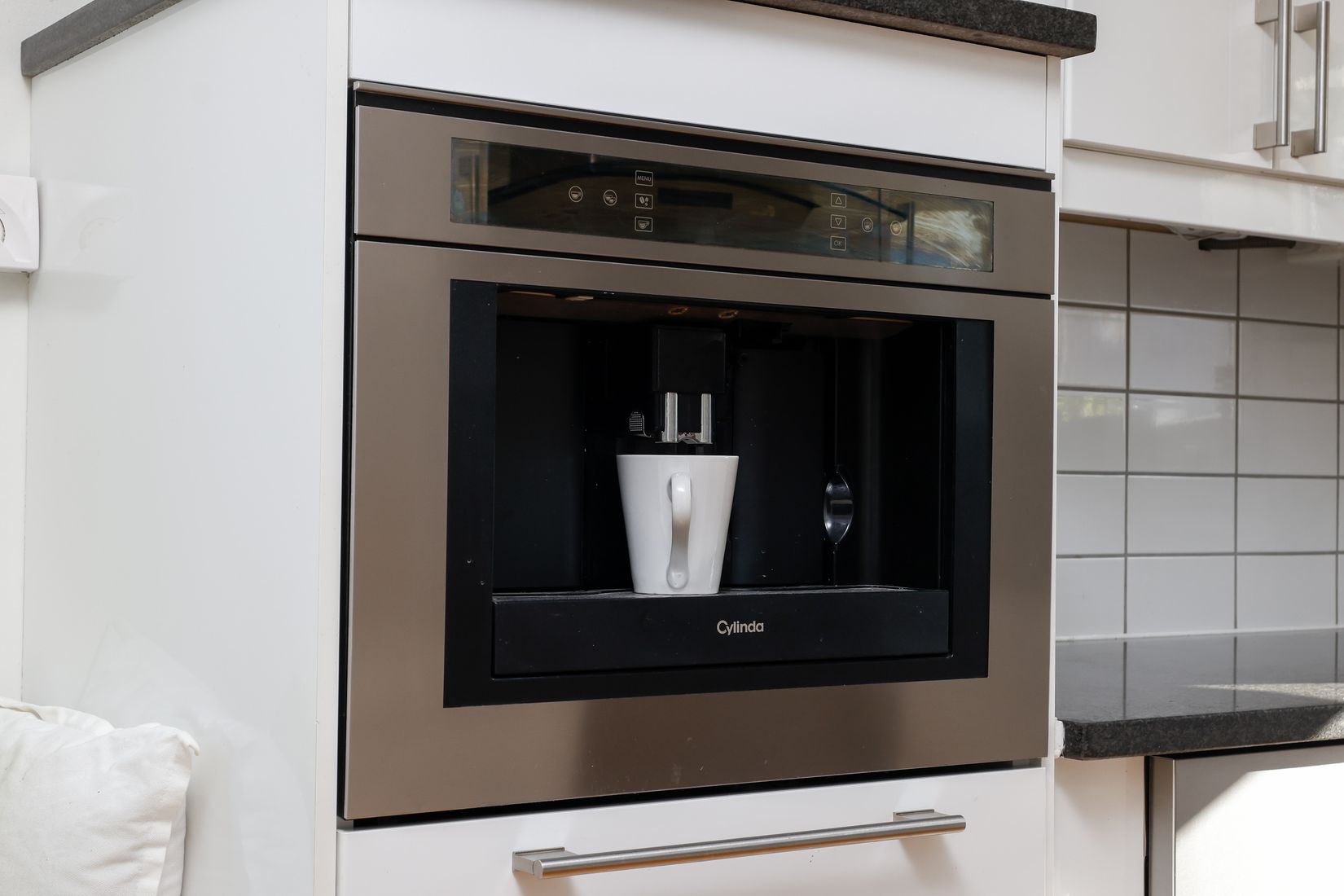 Villa, Vinbärsgatan 12, Nya Hjärsta, Örebro