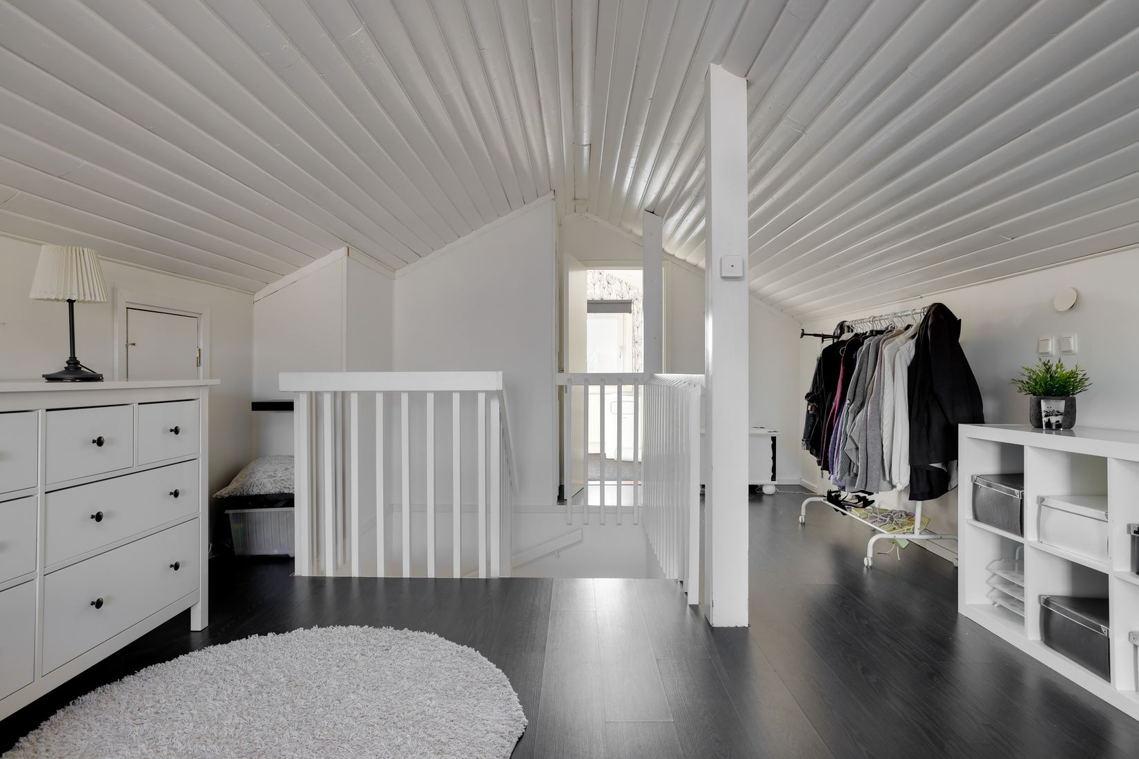 Villa, Vinbärsgatan 12, Nya Hjärsta, Örebro