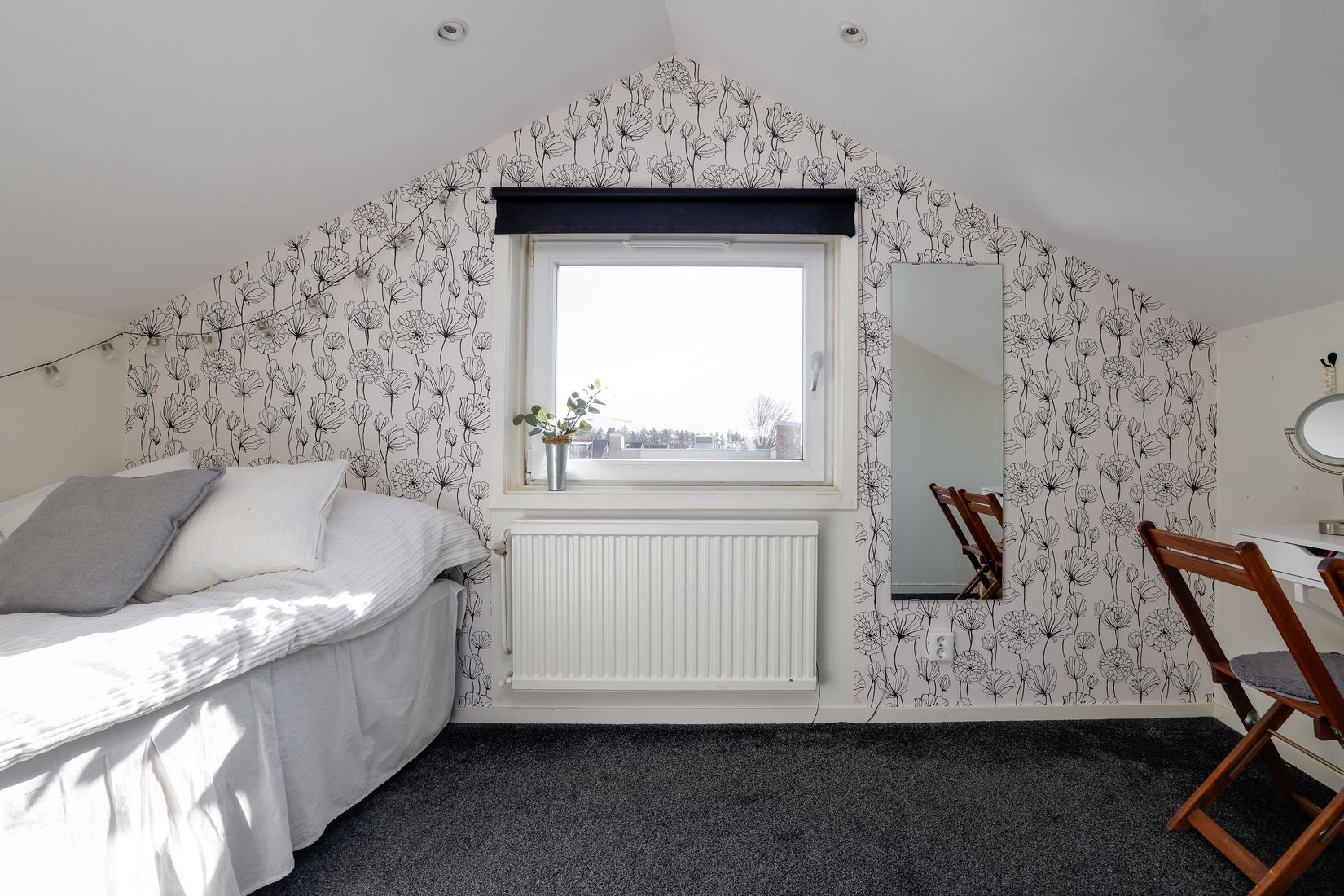 Villa, Vinbärsgatan 12, Nya Hjärsta, Örebro