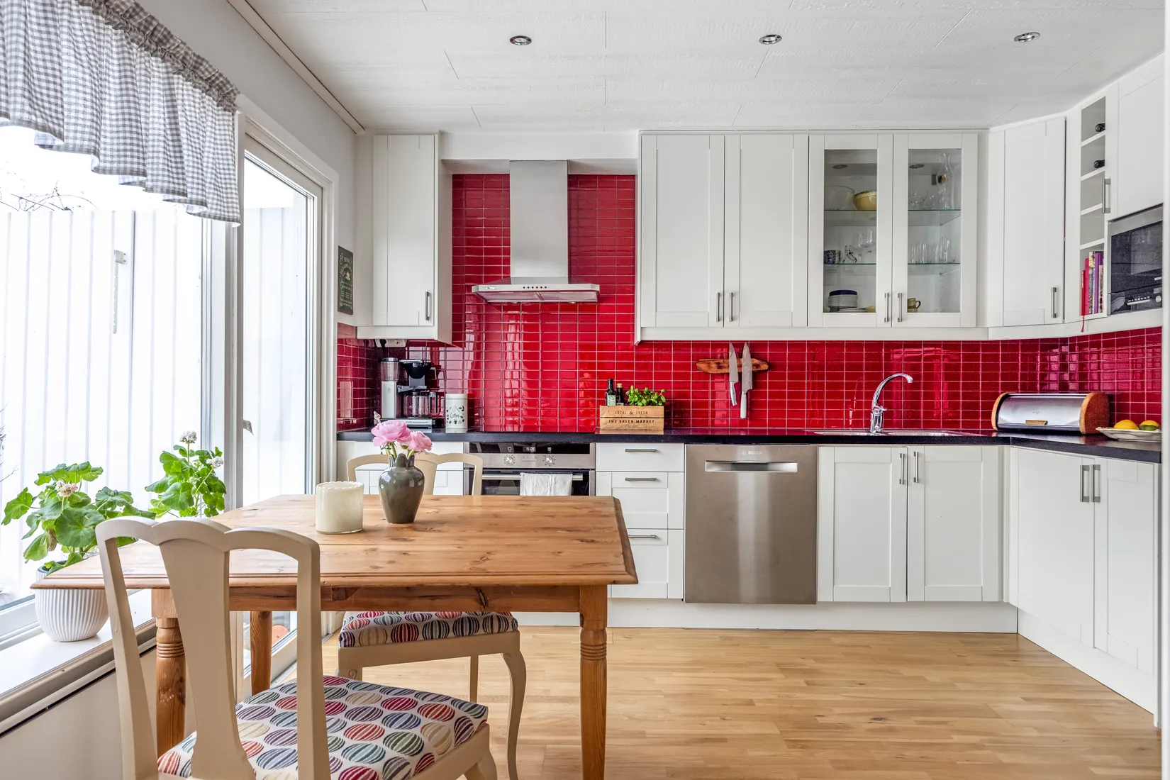 Villa, Radhus, Såningsvägen 100, Viksjö, Järfälla