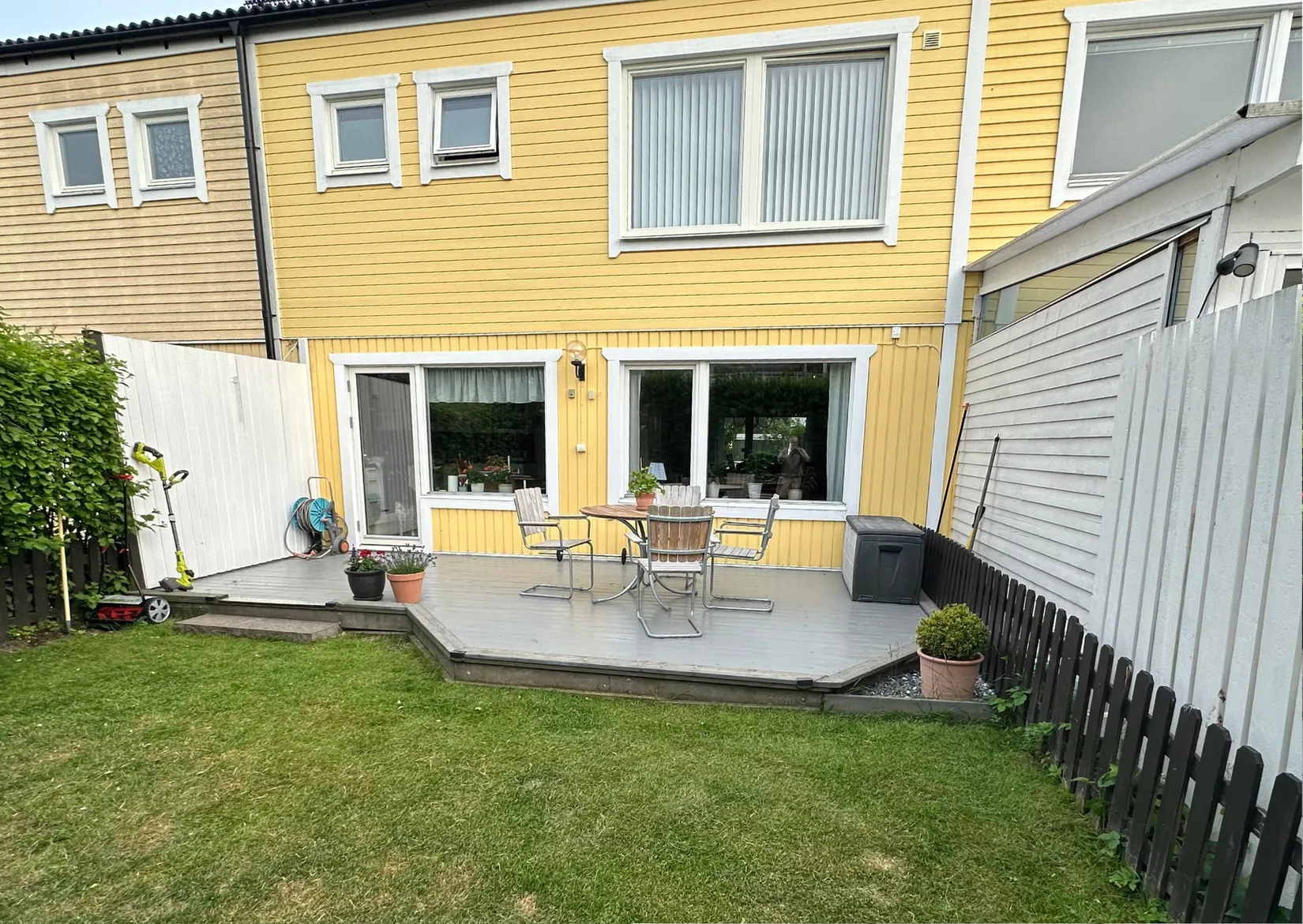 Villa, Radhus, Såningsvägen 100, Viksjö, Järfälla