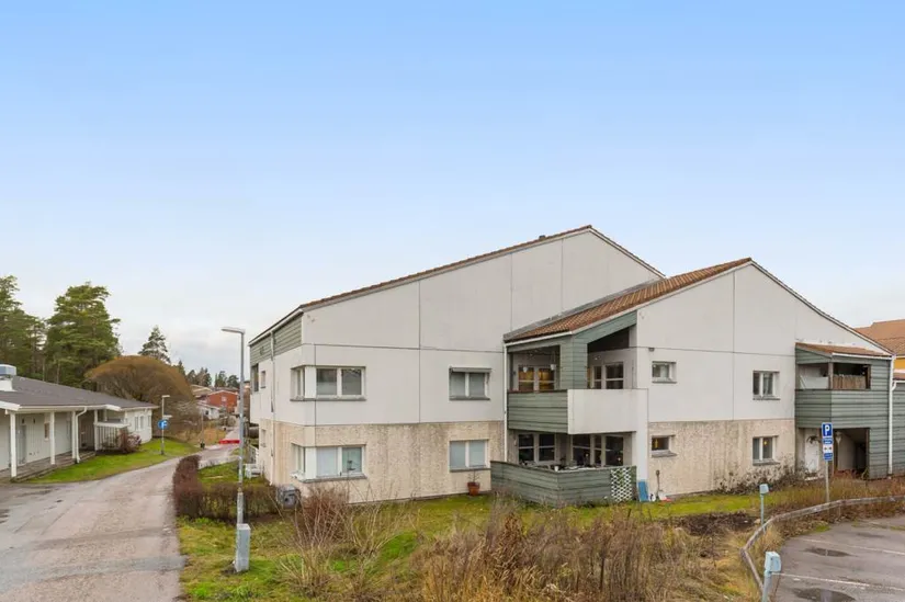 Bostadsrätt, Tallåsvägen 242, Kragstalund, Vallentuna