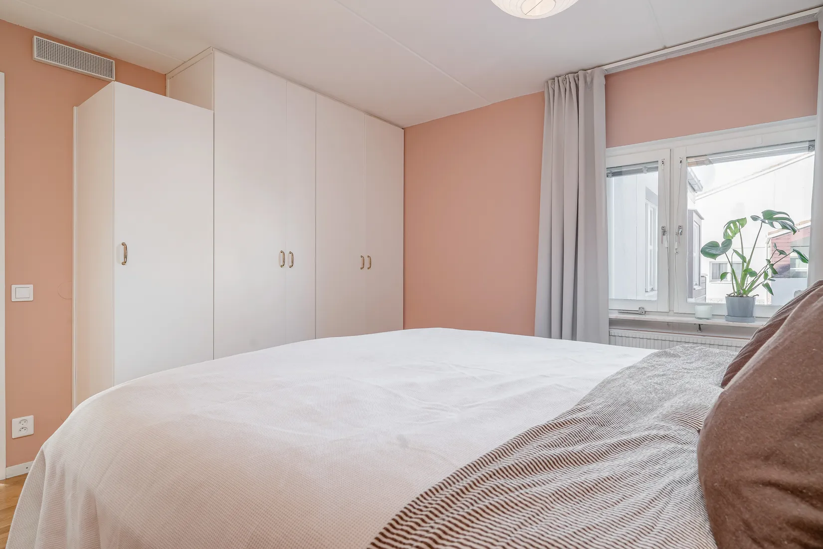 Bostadsrätt, Tallåsvägen 242, Kragstalund, Vallentuna