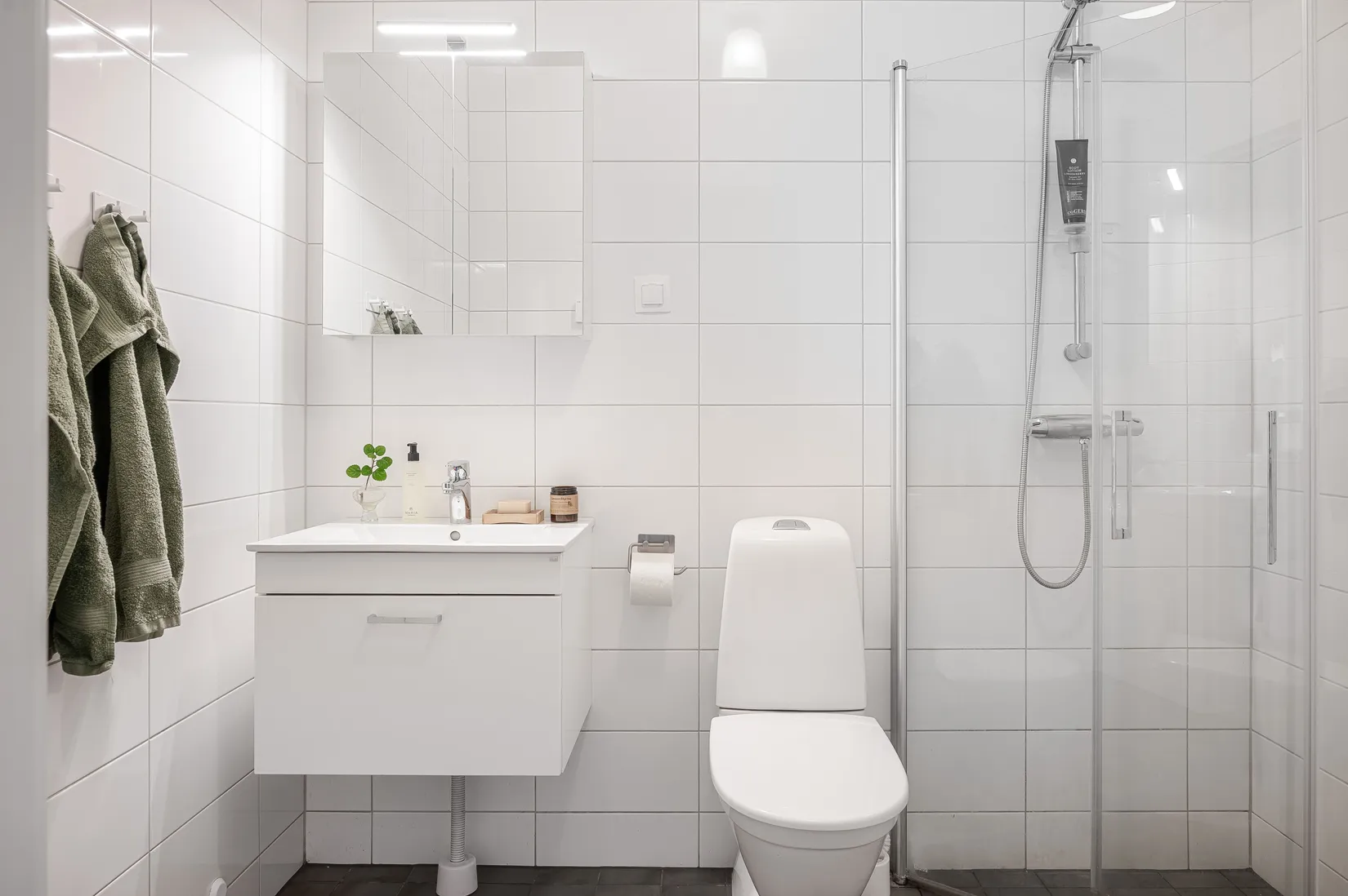 Bostadsrätt, Radhus, Läkeörtsvägen 12, Flahult, Jönköping