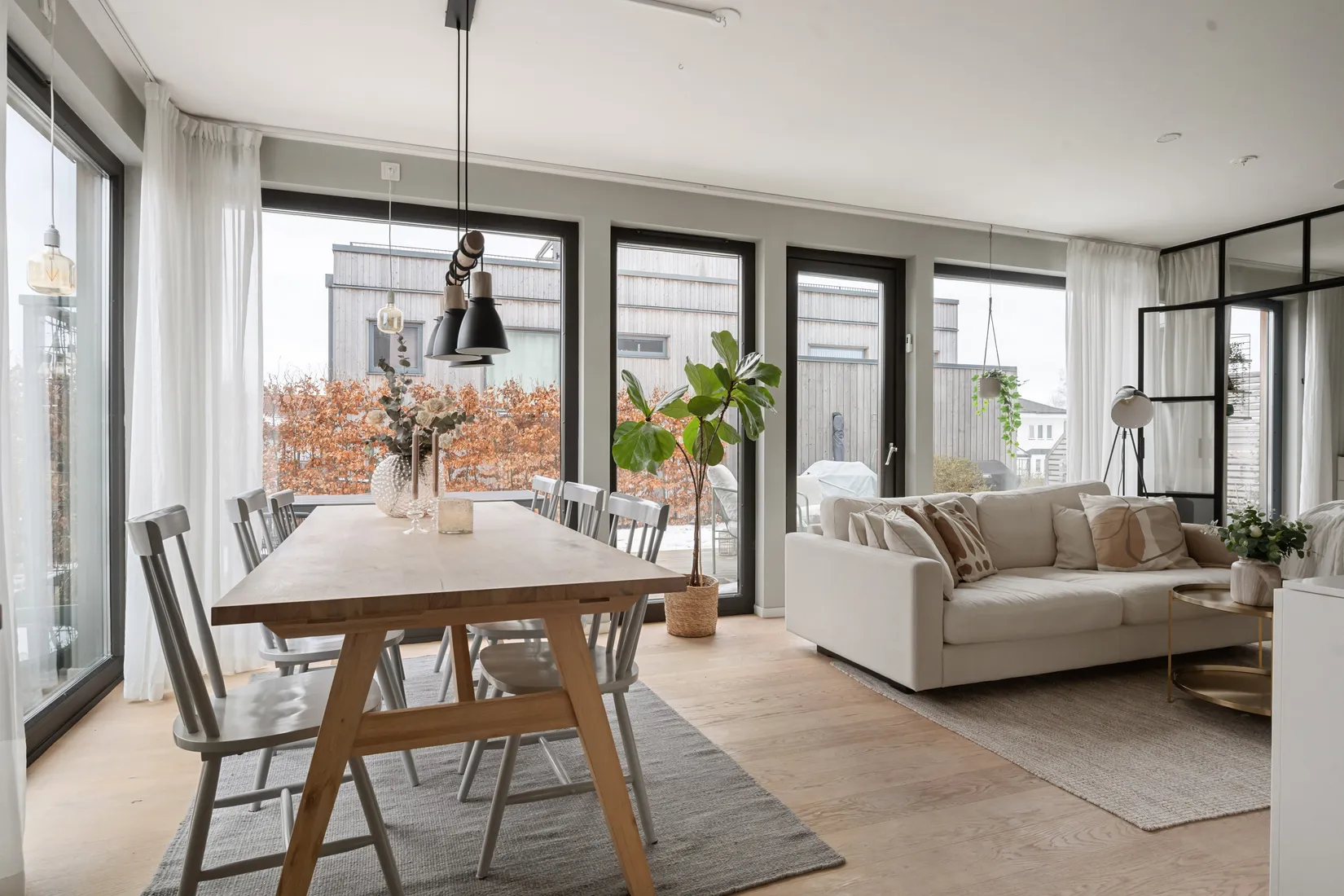 Radhus, Kvittenvägen 5, Vistaberg, Huddinge