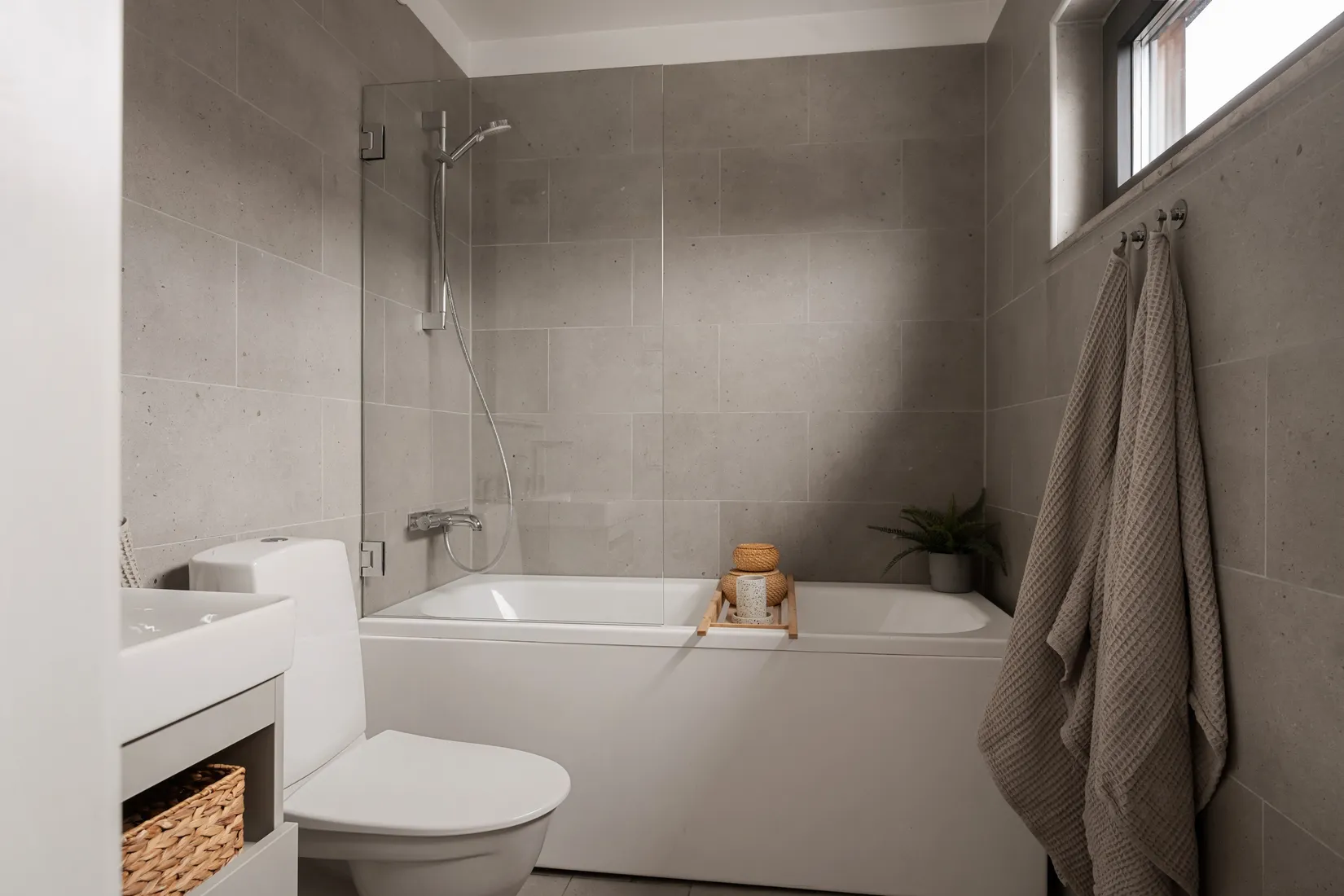 Radhus, Kvittenvägen 5, Vistaberg, Huddinge