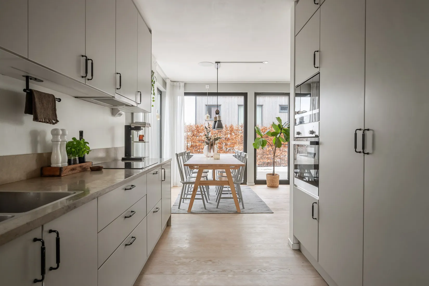 Radhus, Kvittenvägen 5, Vistaberg, Huddinge