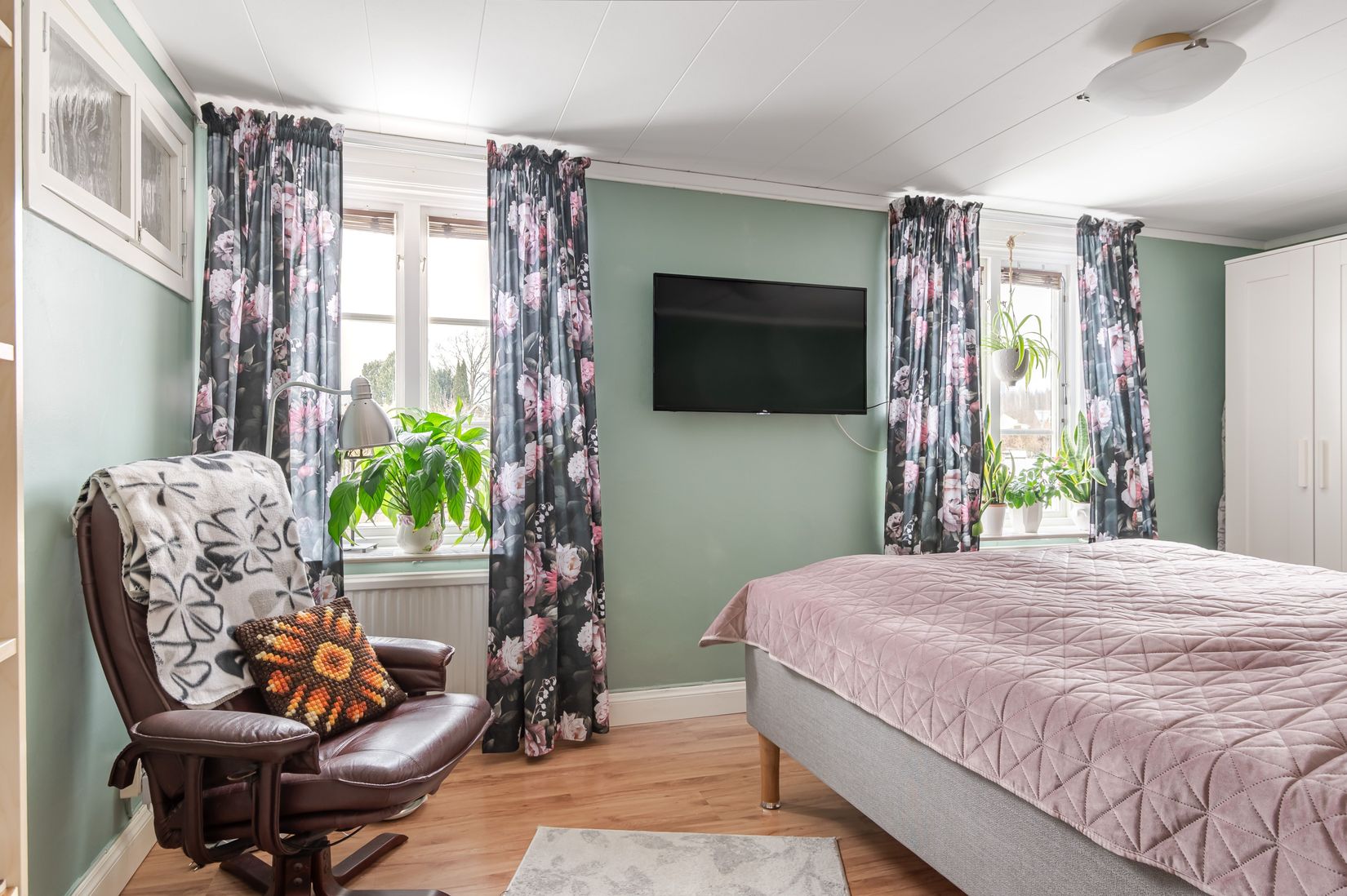 Villa, Motalagatan 18A, Mjölby