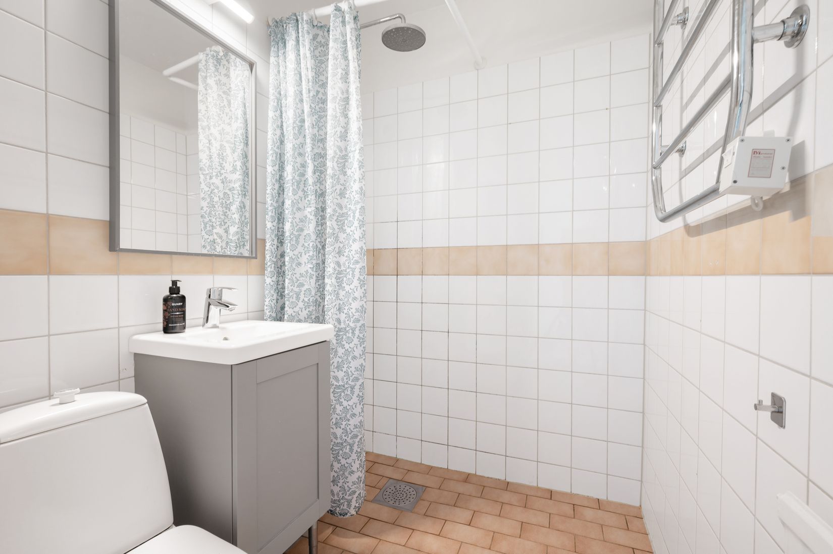 Bostadsrätt, Norrgårdsvägen 1, 1tr, Gamla Bro, Upplands-Bro