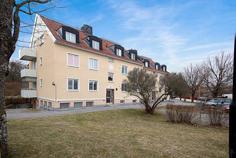 Bostadsrätt, Norrgårdsvägen 1, 1tr, Gamla Bro, Upplands-Bro