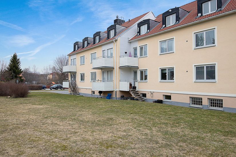 Bostadsrätt, Norrgårdsvägen 1, 1tr, Gamla Bro, Upplands-Bro