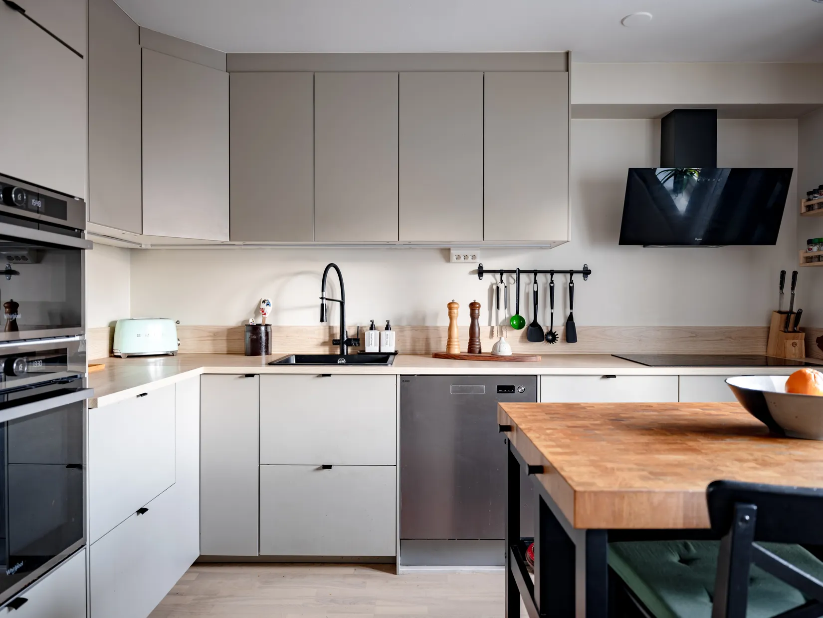 Villa, Radhus, Rosenhillsvägen 7, Bollstanäs, Upplands Väsby