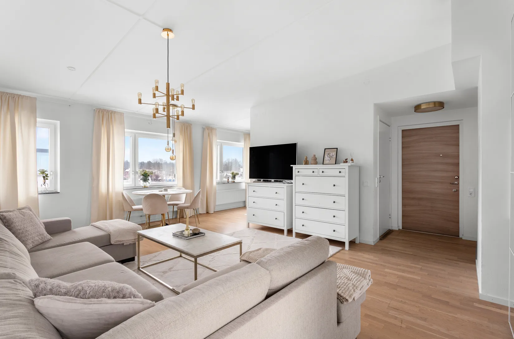 Bostadsrätt, Flygfältsvägen 13, Barkarbystaden, Järfälla