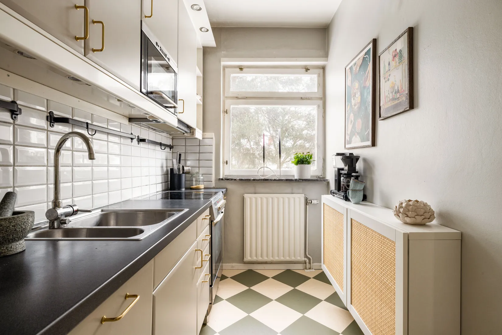 Bostadsrätt, Hasselquistvägen 25, Hammarbyhöjden, Johanneshov, Stockholm
